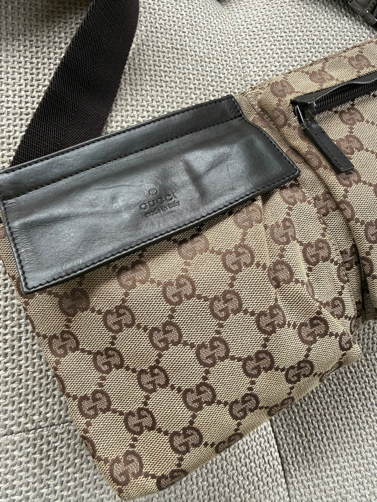 Gucci waistbag / crossbody