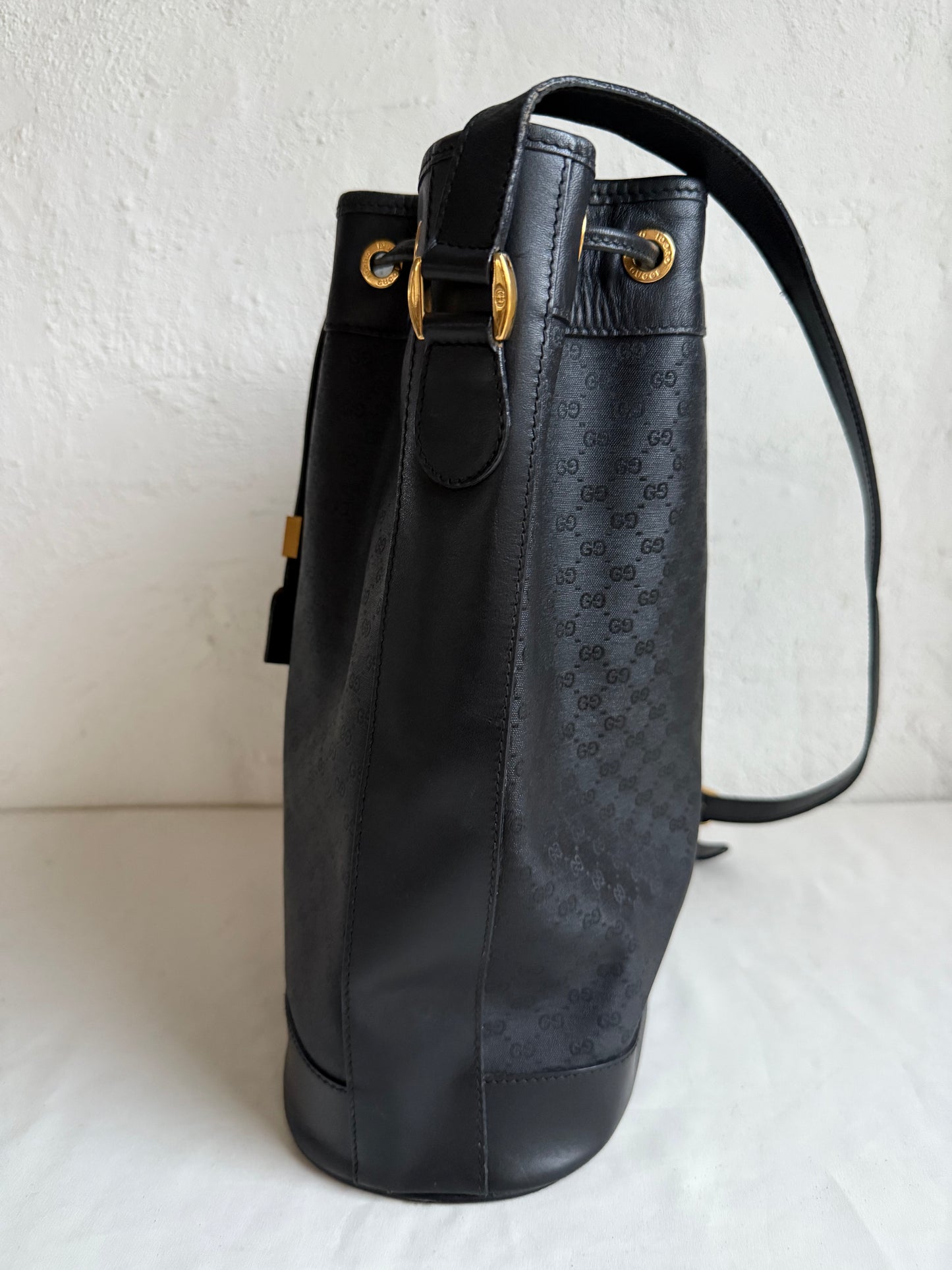 Gucci micro GG Bucket bag