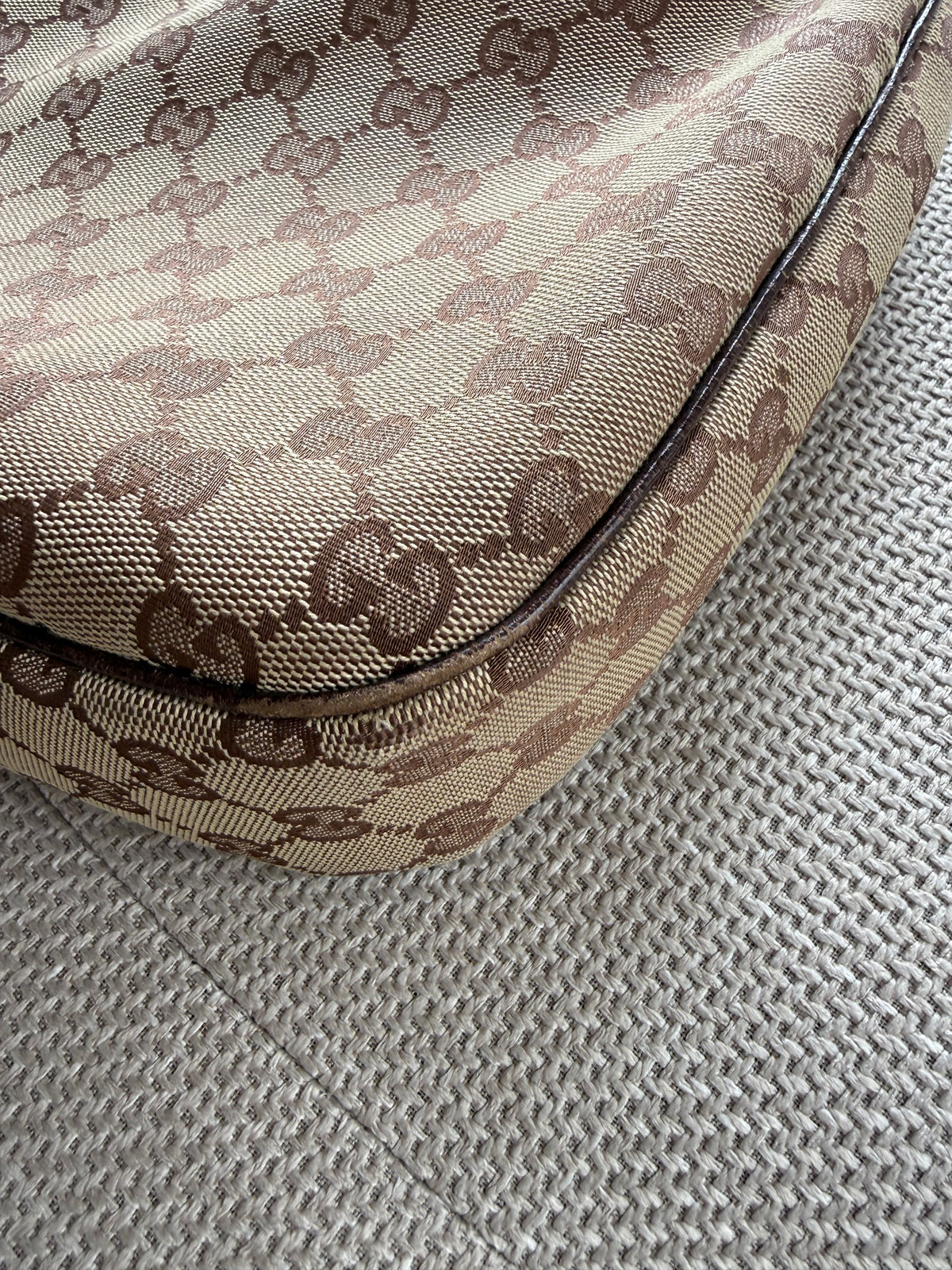 Gucci Hobo bag