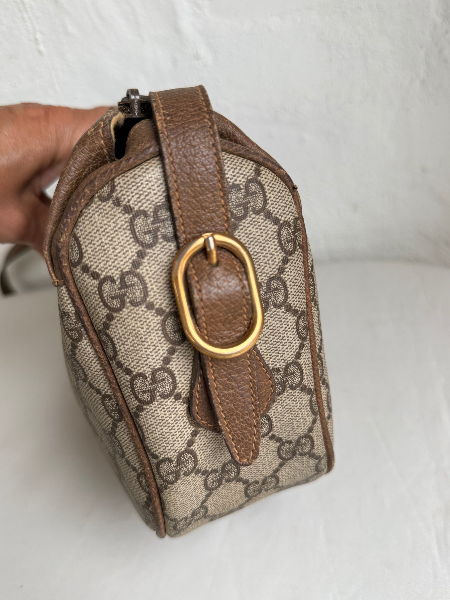 Gucci shoulder bag