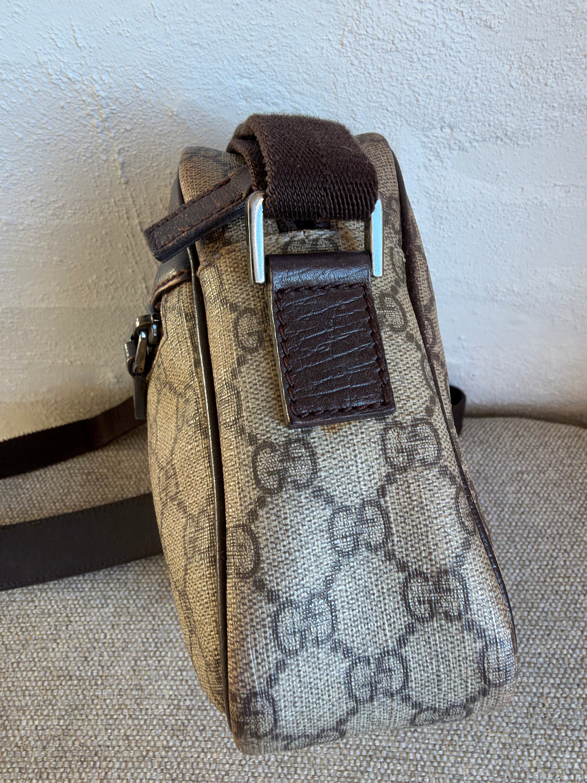 Gucci Messenger bag