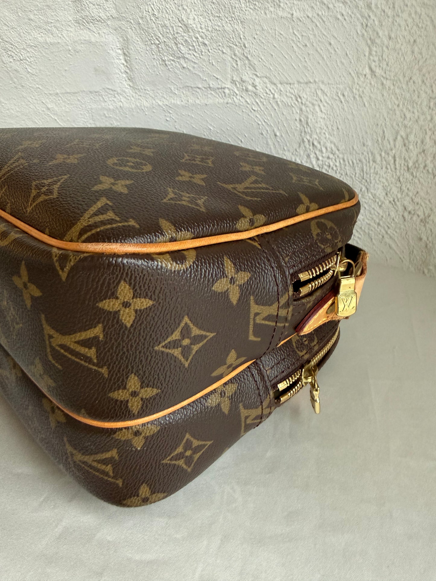 Louis Vuitton Reporter PM