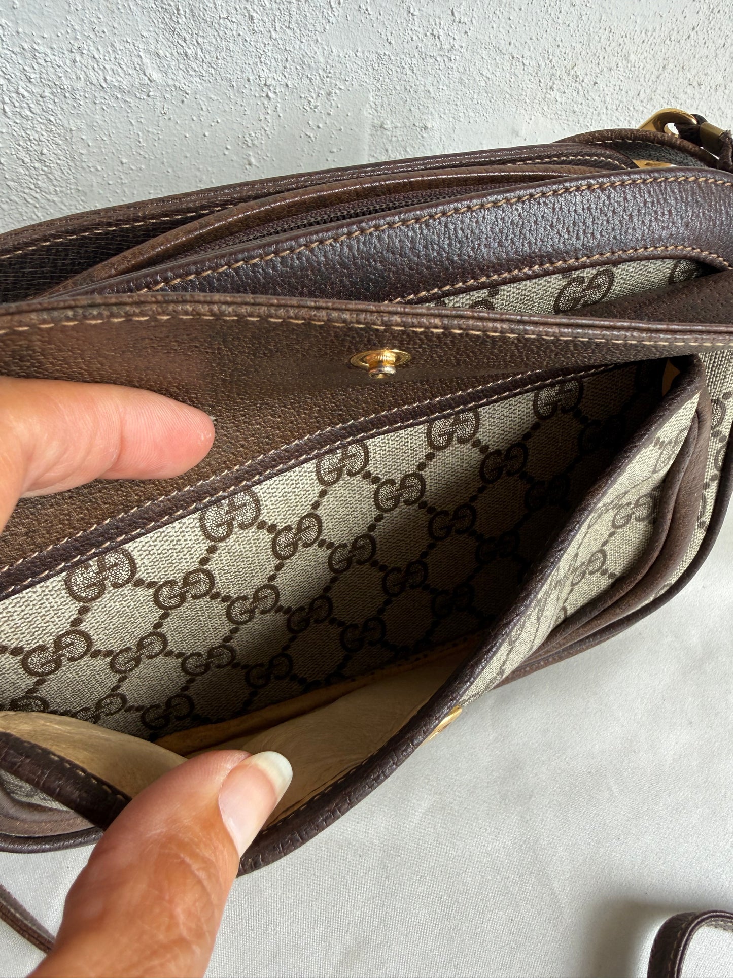 Gucci Crossbody bag