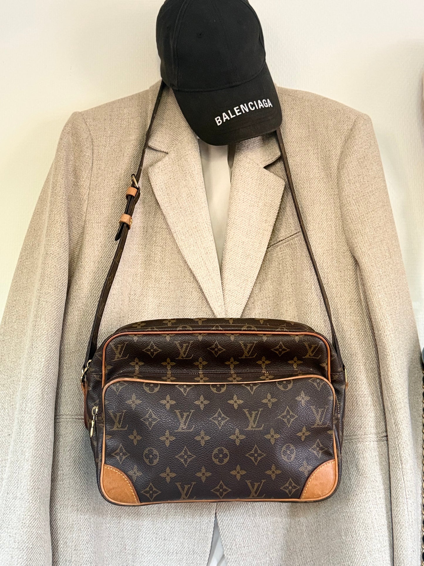 Louis Vuitton Nile bag