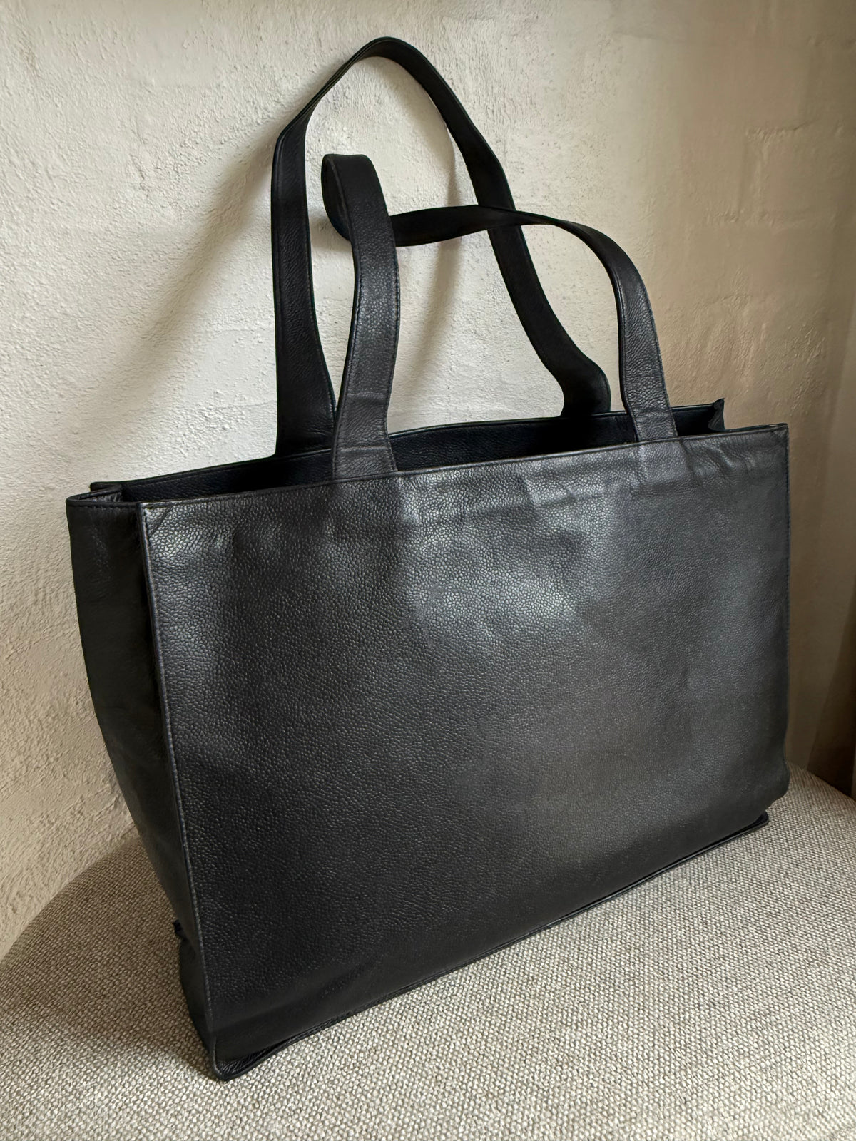 Chanel Tote bag