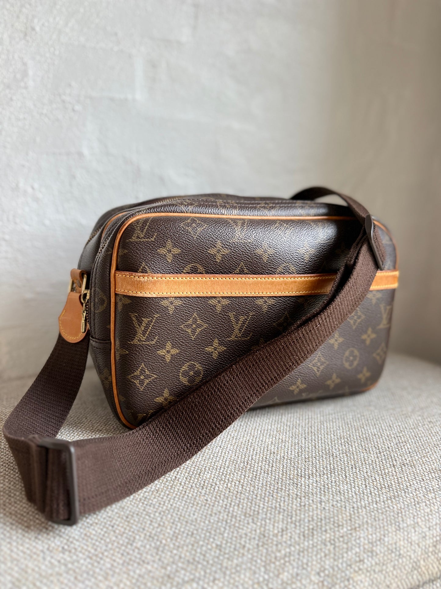 Louis Vuitton Reporter PM