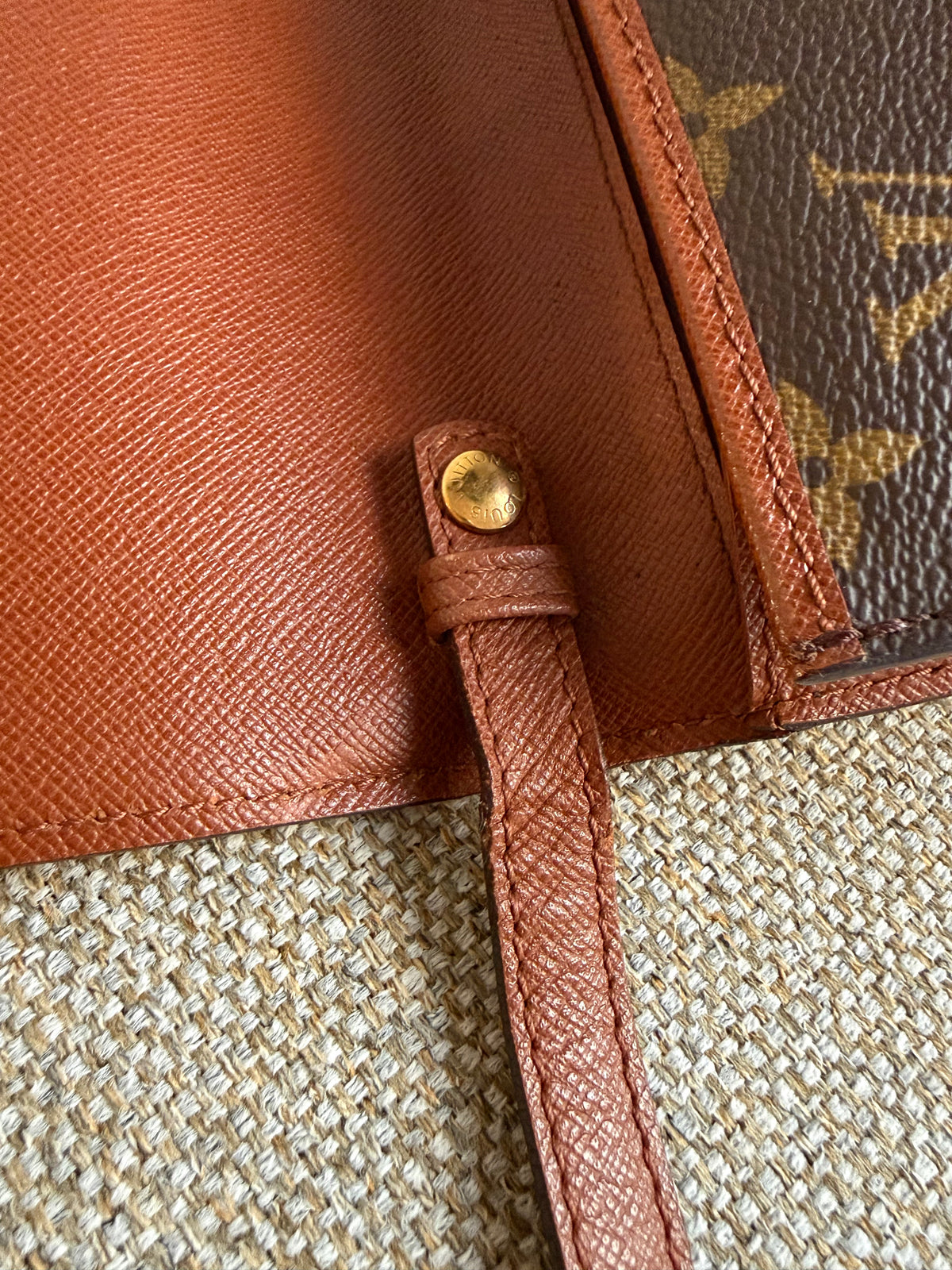 Louis Vuitton Bordeaux 2-way bag