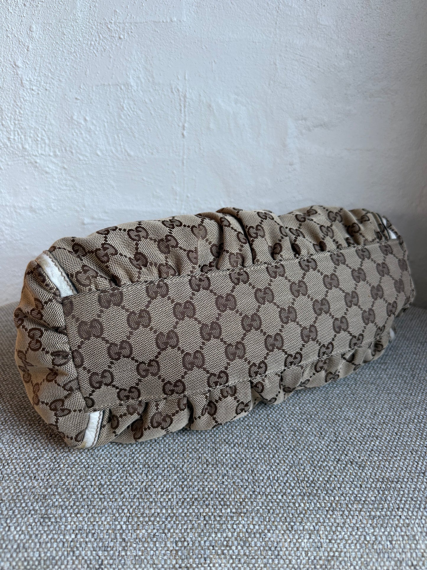 Gucci Abbey Hobo bag