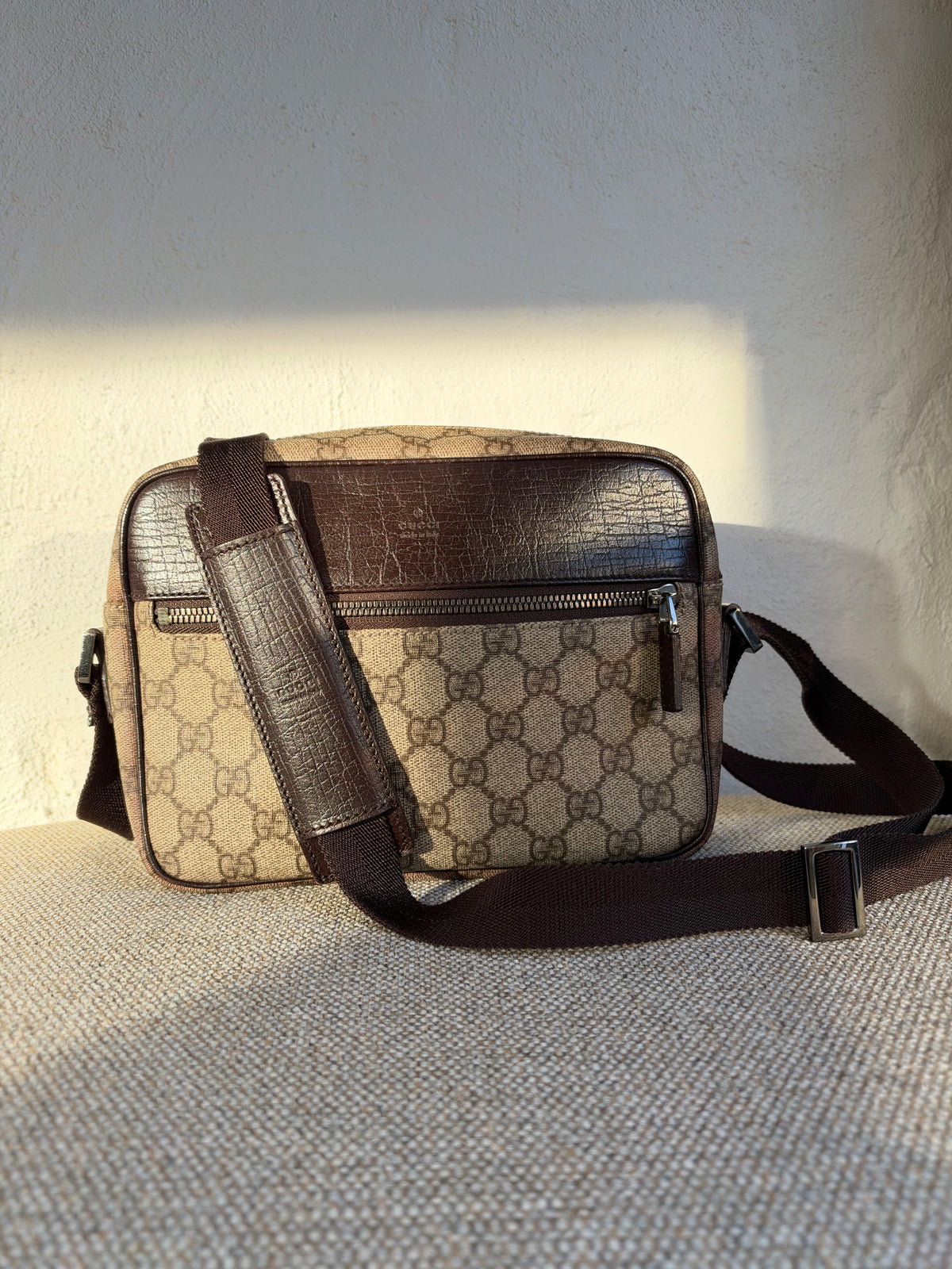 Gucci Messenger bag