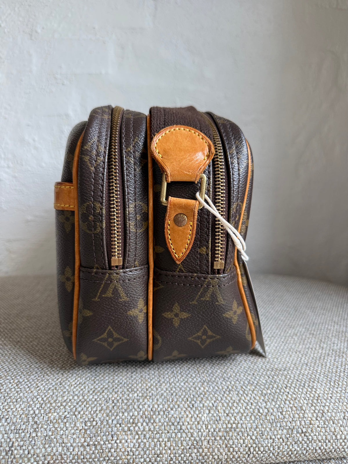 Louis Vuitton Reporter PM