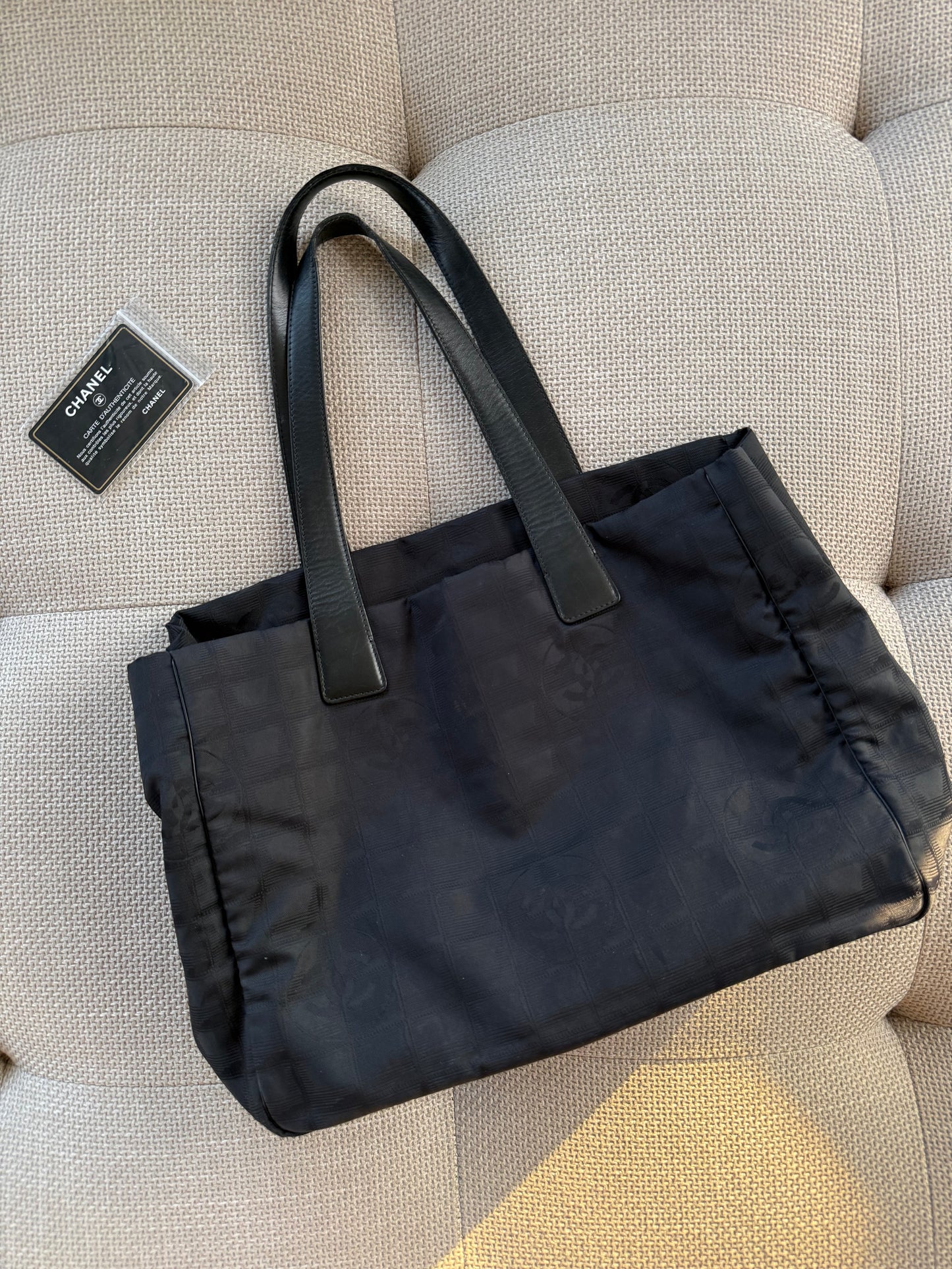 Chanel shopper