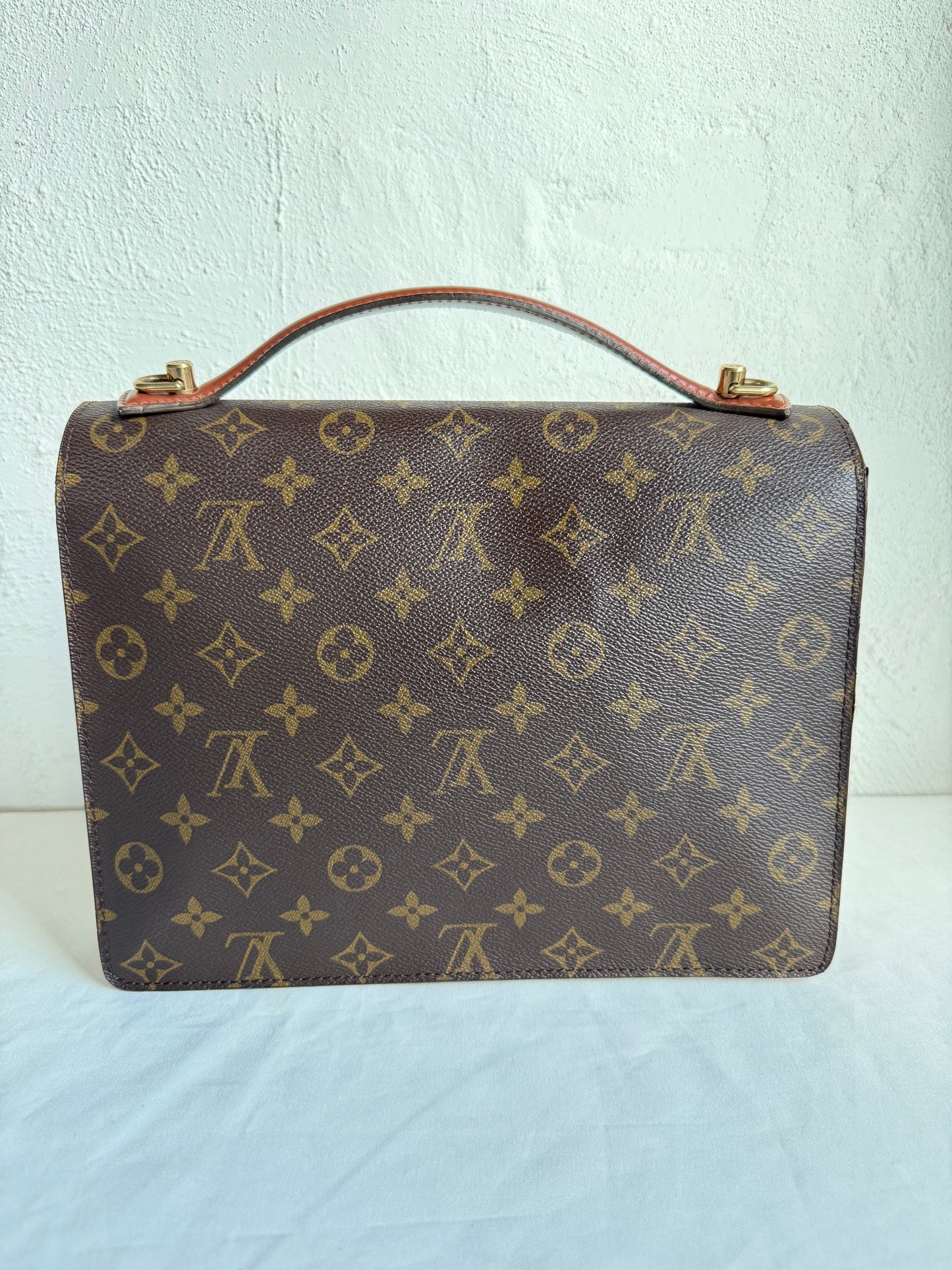 Louis Vuitton Monceau 28
