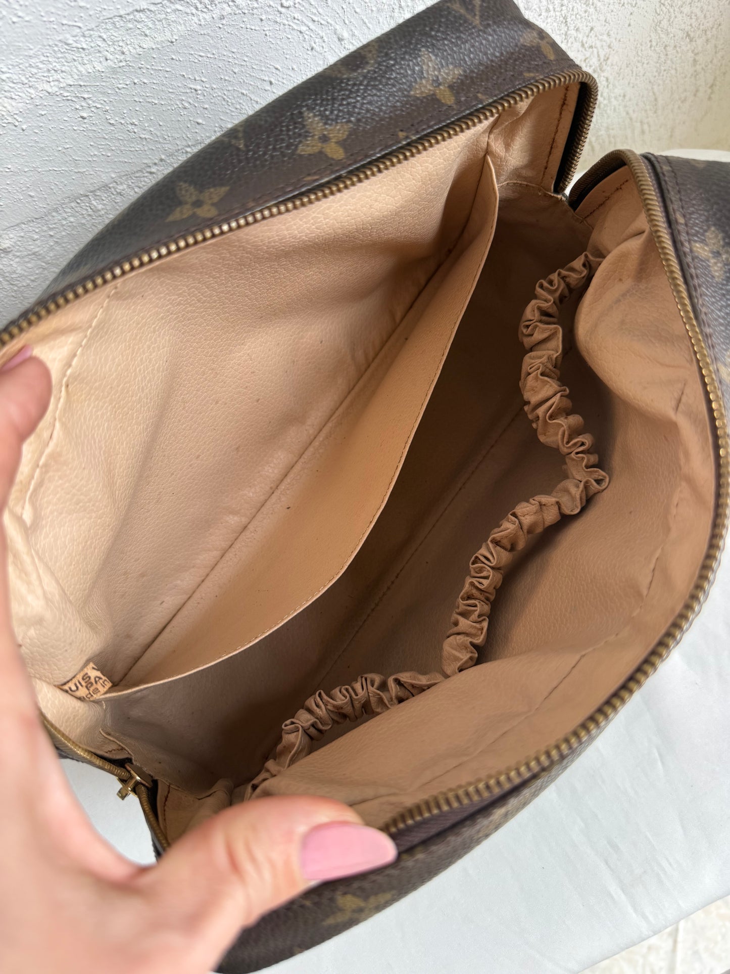 Louis Vuitton Toilet taske