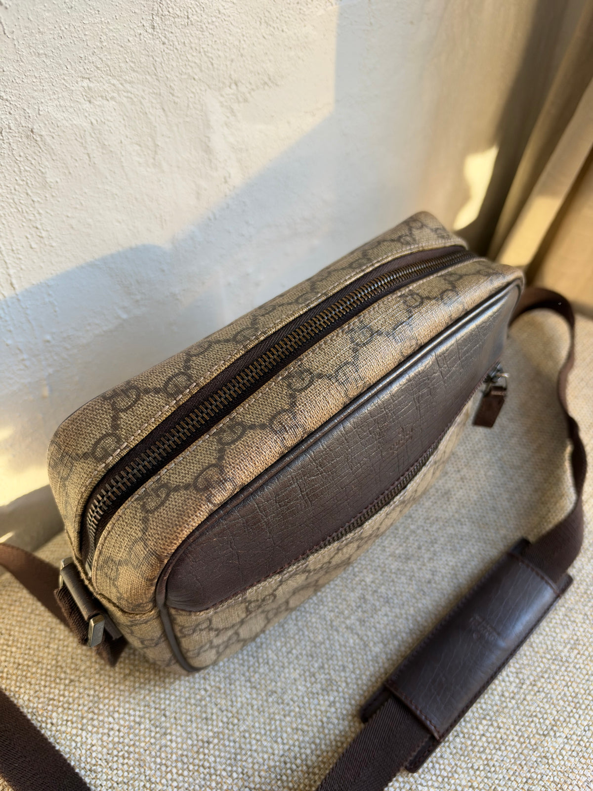 Gucci Messenger bag
