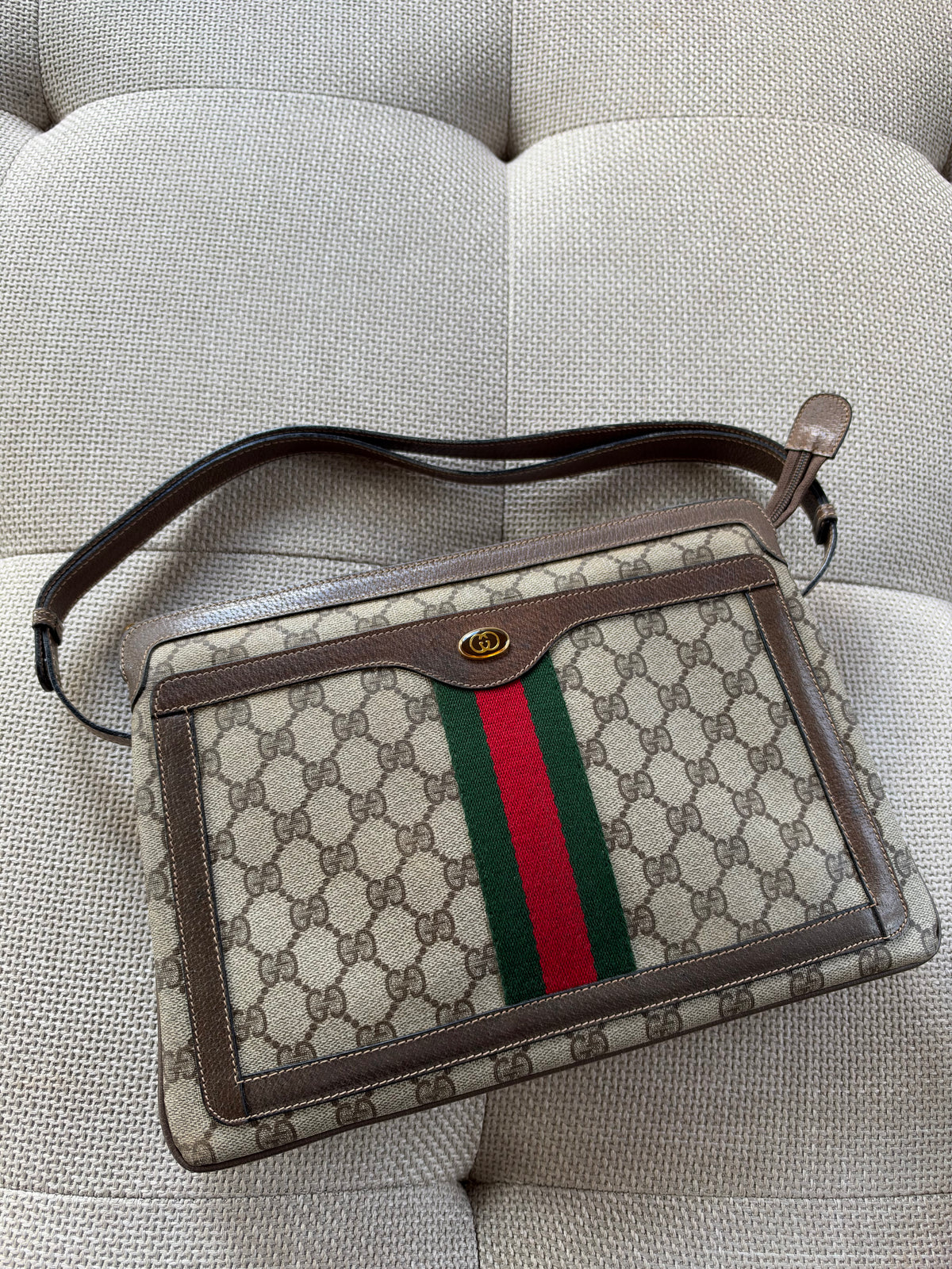 Gucci shoulder/cross body
