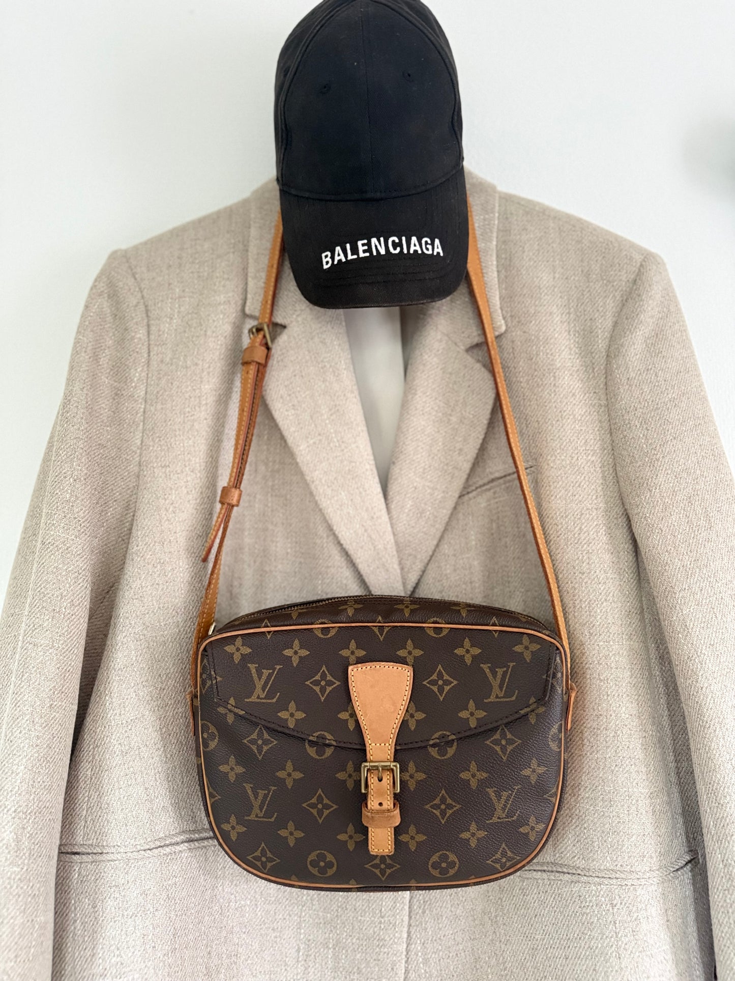 Louis Vuitton Jeune Fille MM