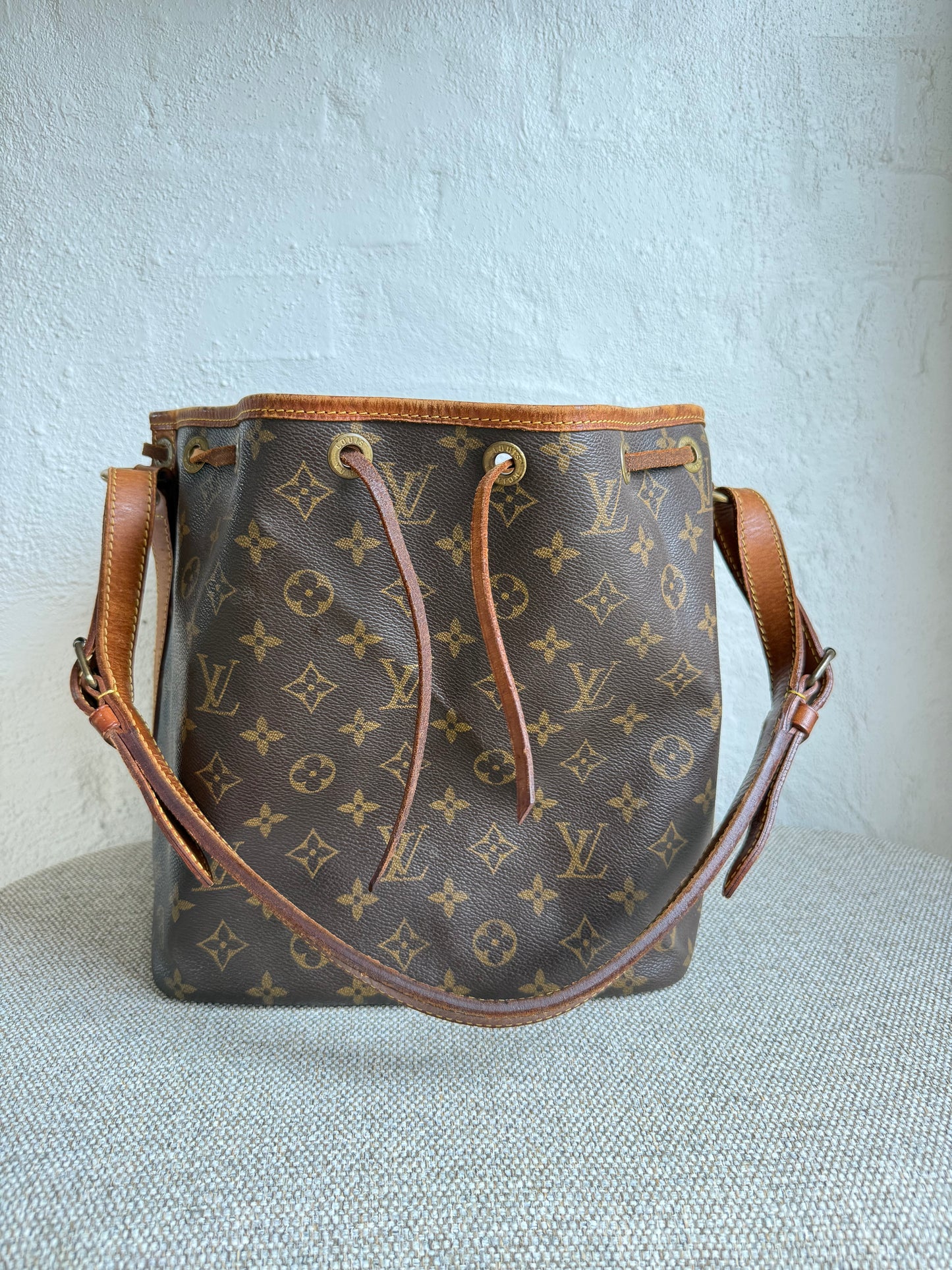 Louis Vuitton Noé Petit