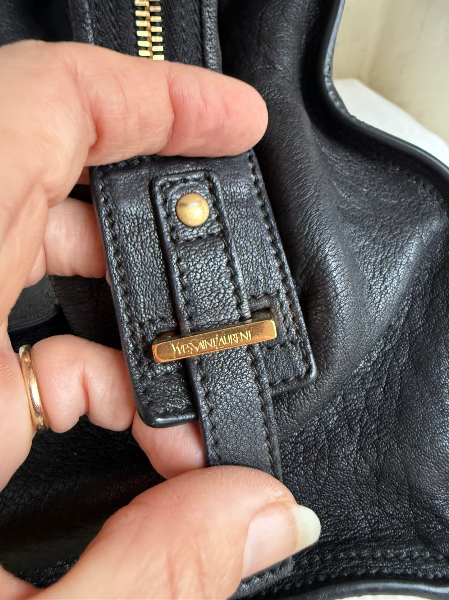 Yves Saint Laurent Cabas