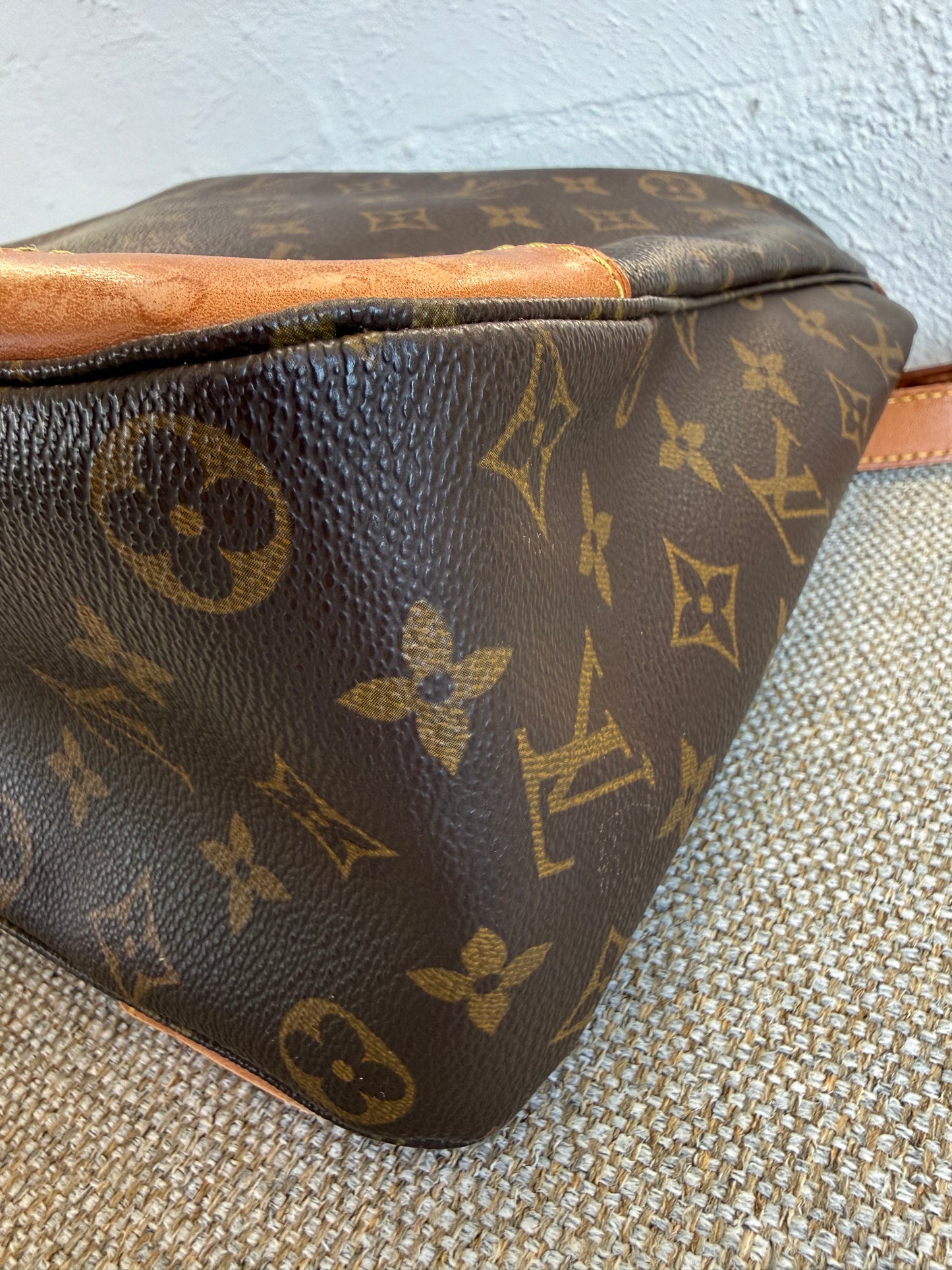 Louis Vuitton Boulogne 35