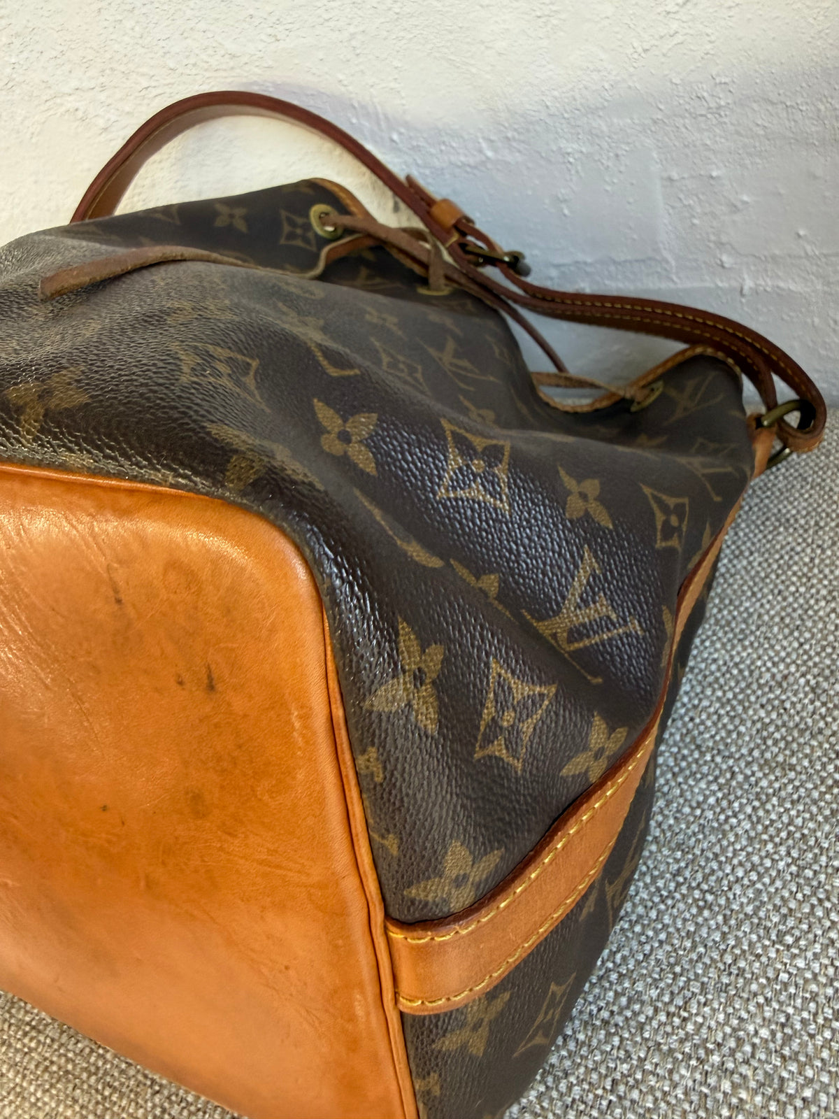 Louis Vuitton Noé Petit