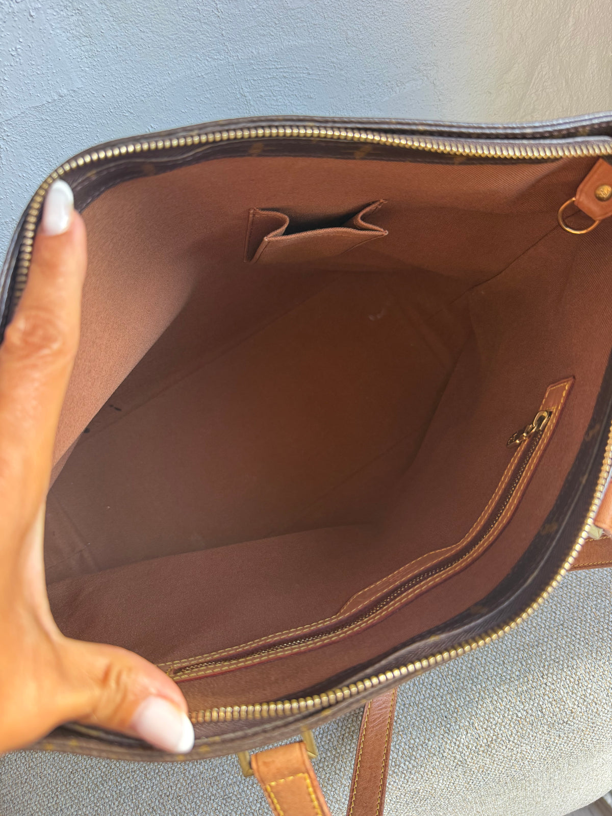 Louis Vuitton Cabas Mezzo
