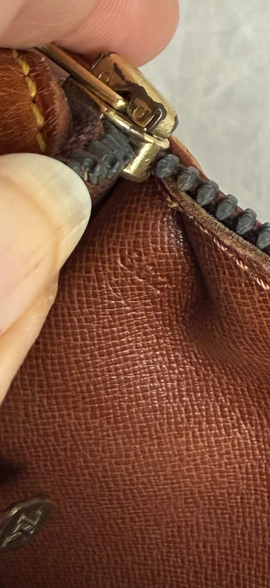 Louis Vuitton Tulle Lee