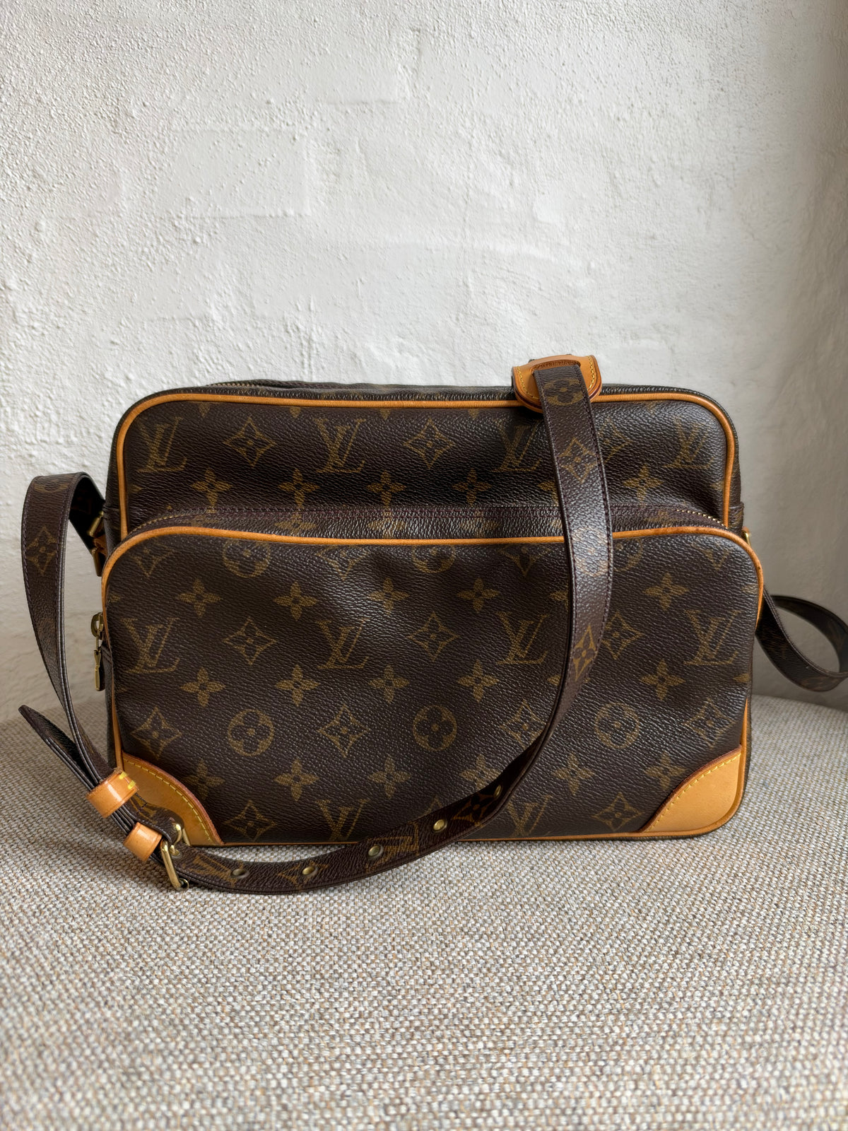 Louis Vuitton Nile bag