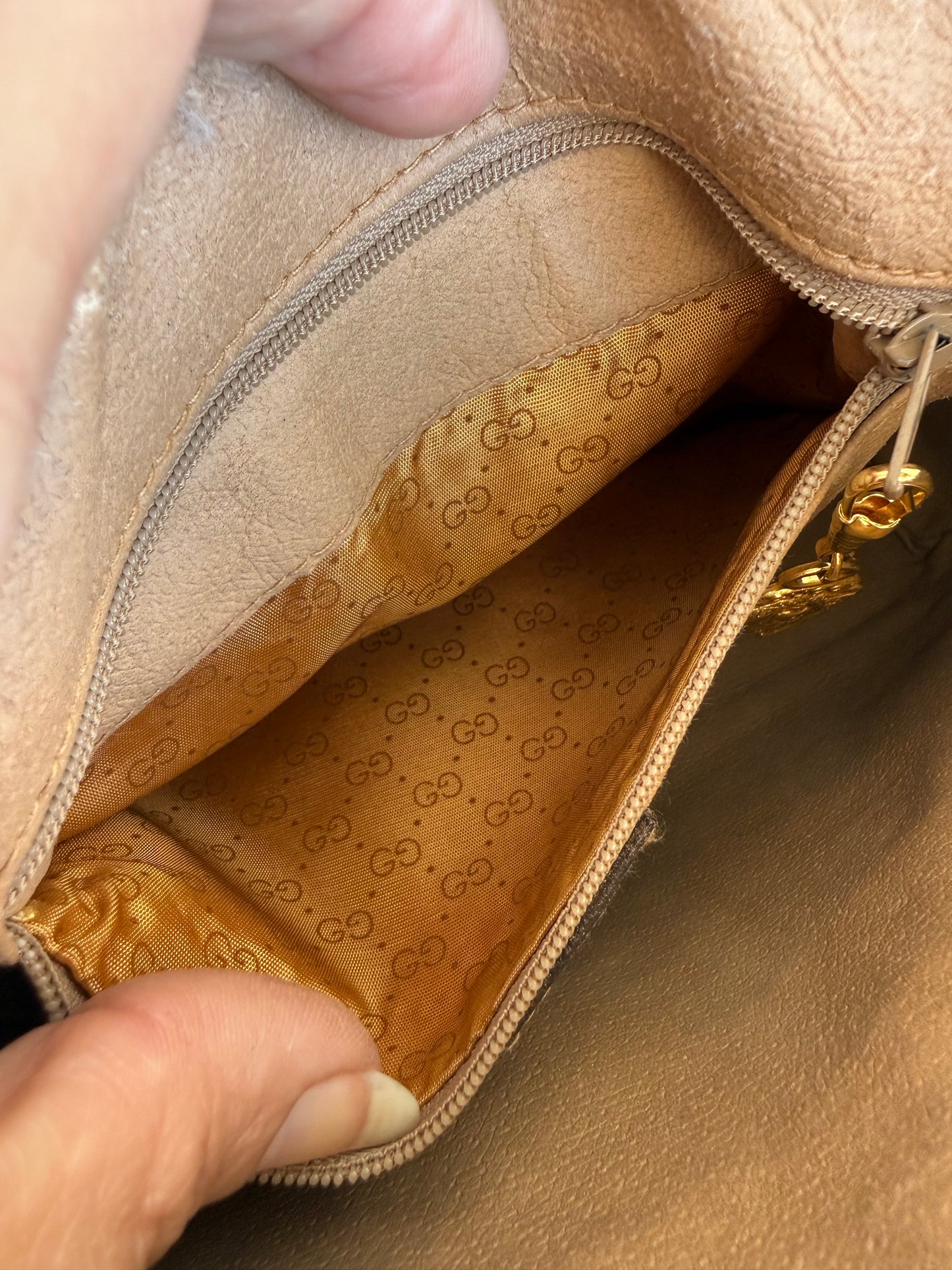 Gucci shoulder bag