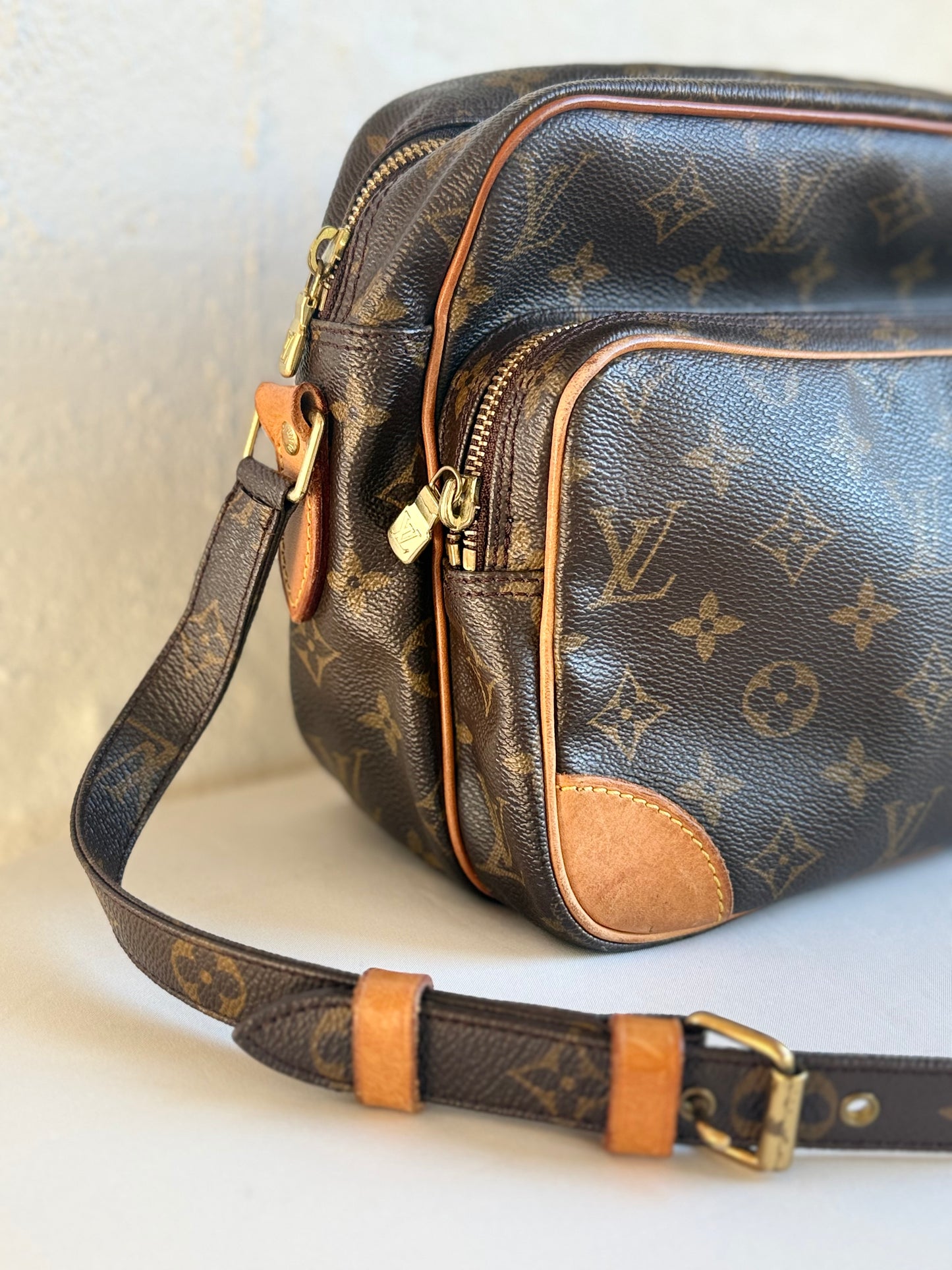 Louis Vuitton Nile bag