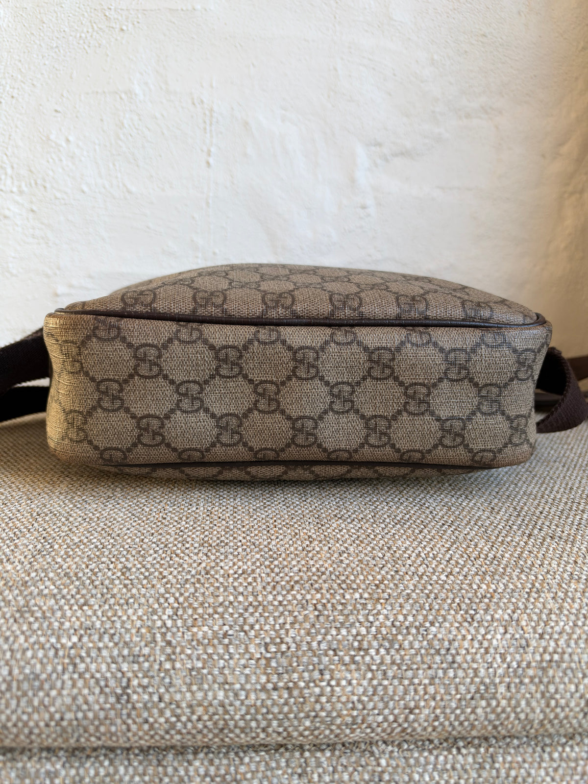 Gucci Messenger bag