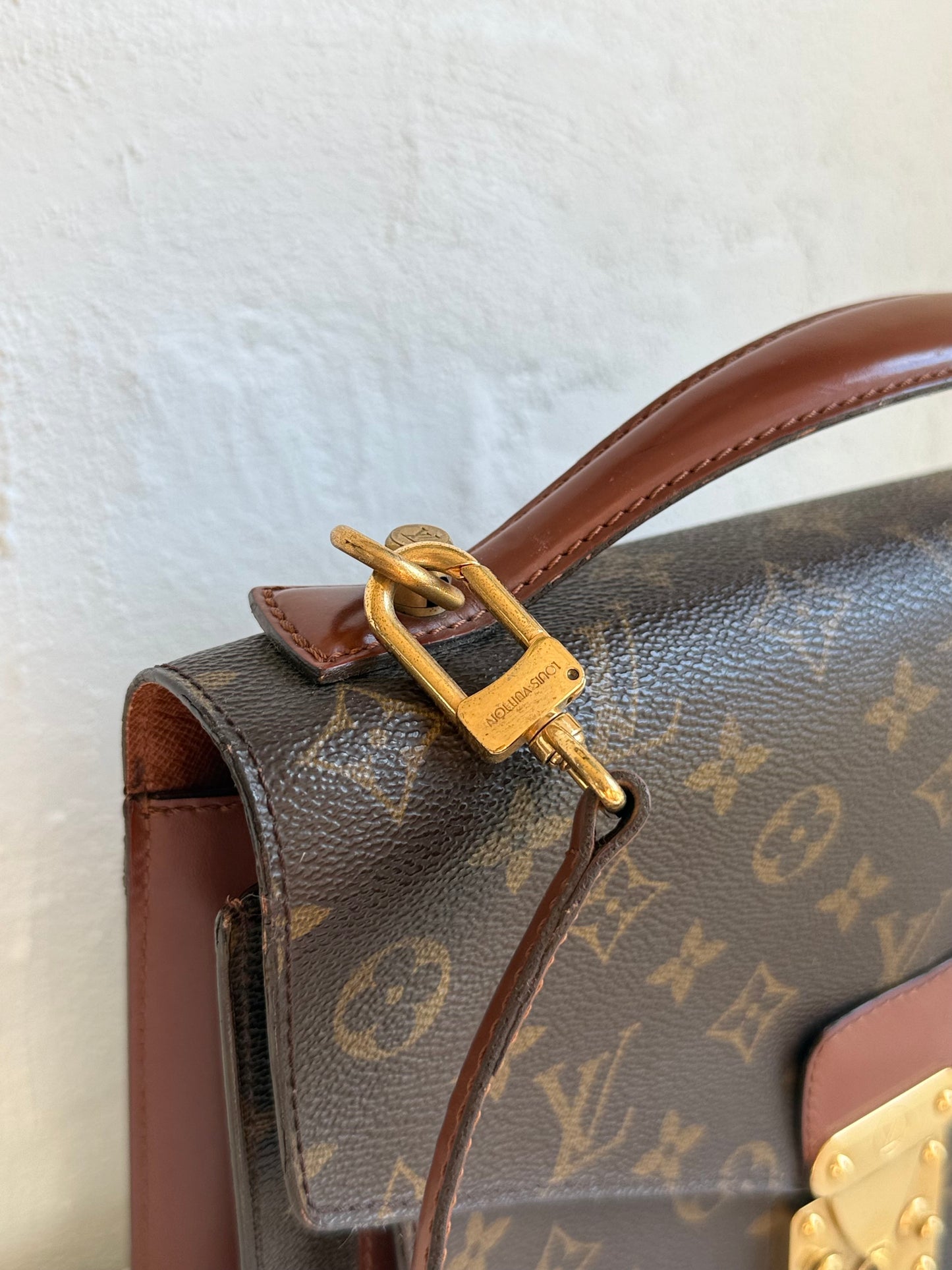 Louis Vuitton Monceau 28