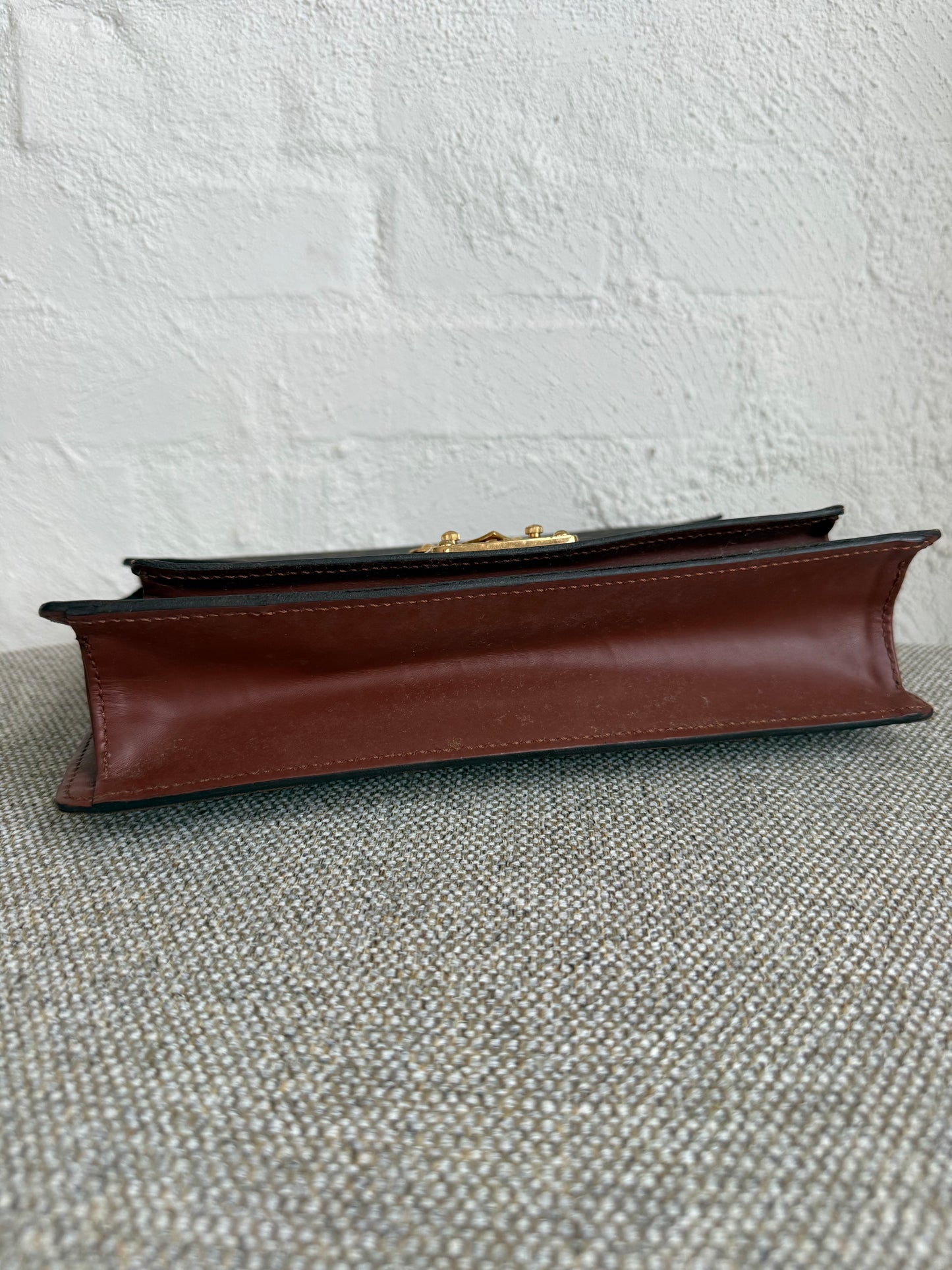 Louis Vuitton Monceau 26