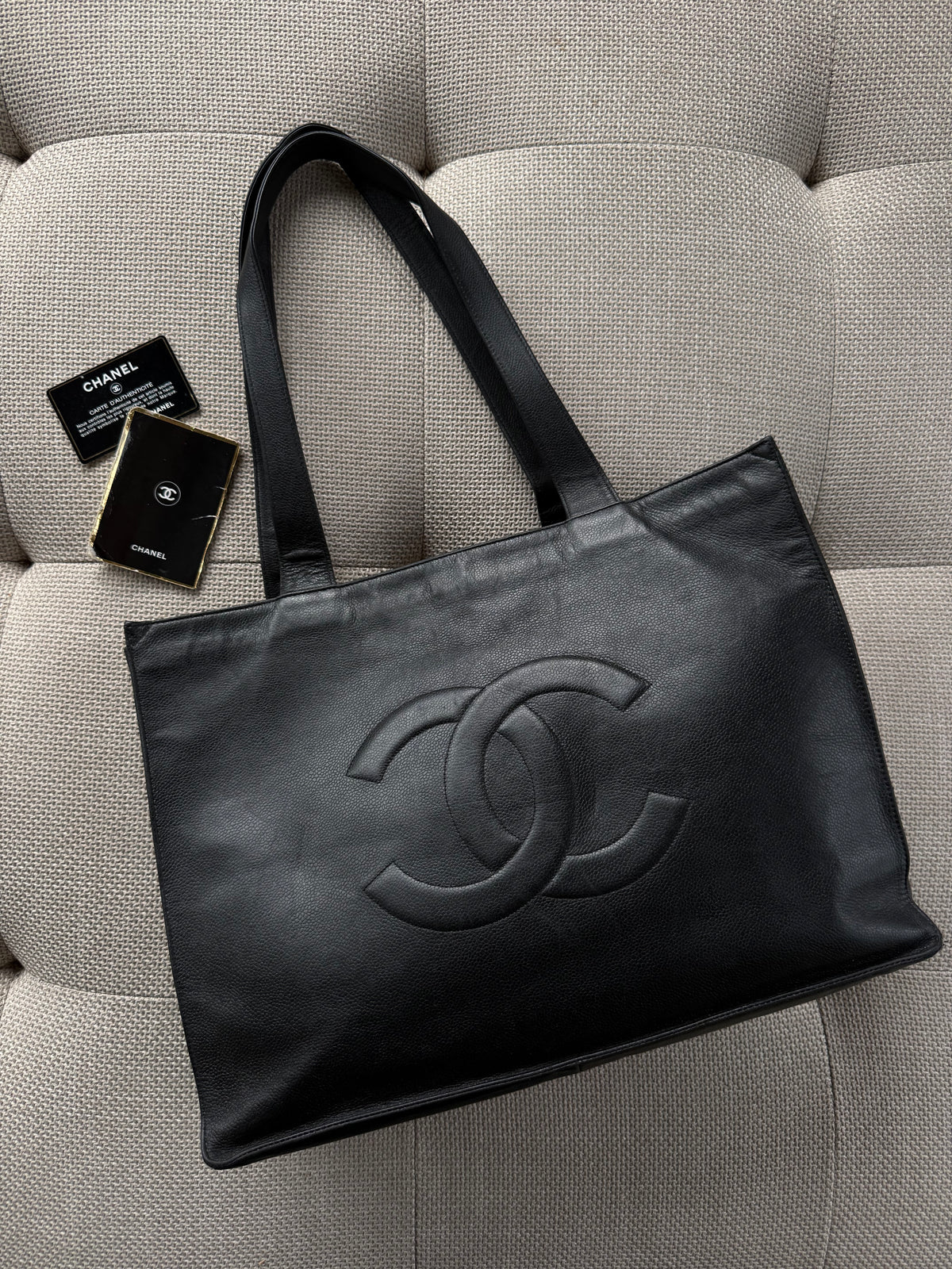 Chanel Tote bag