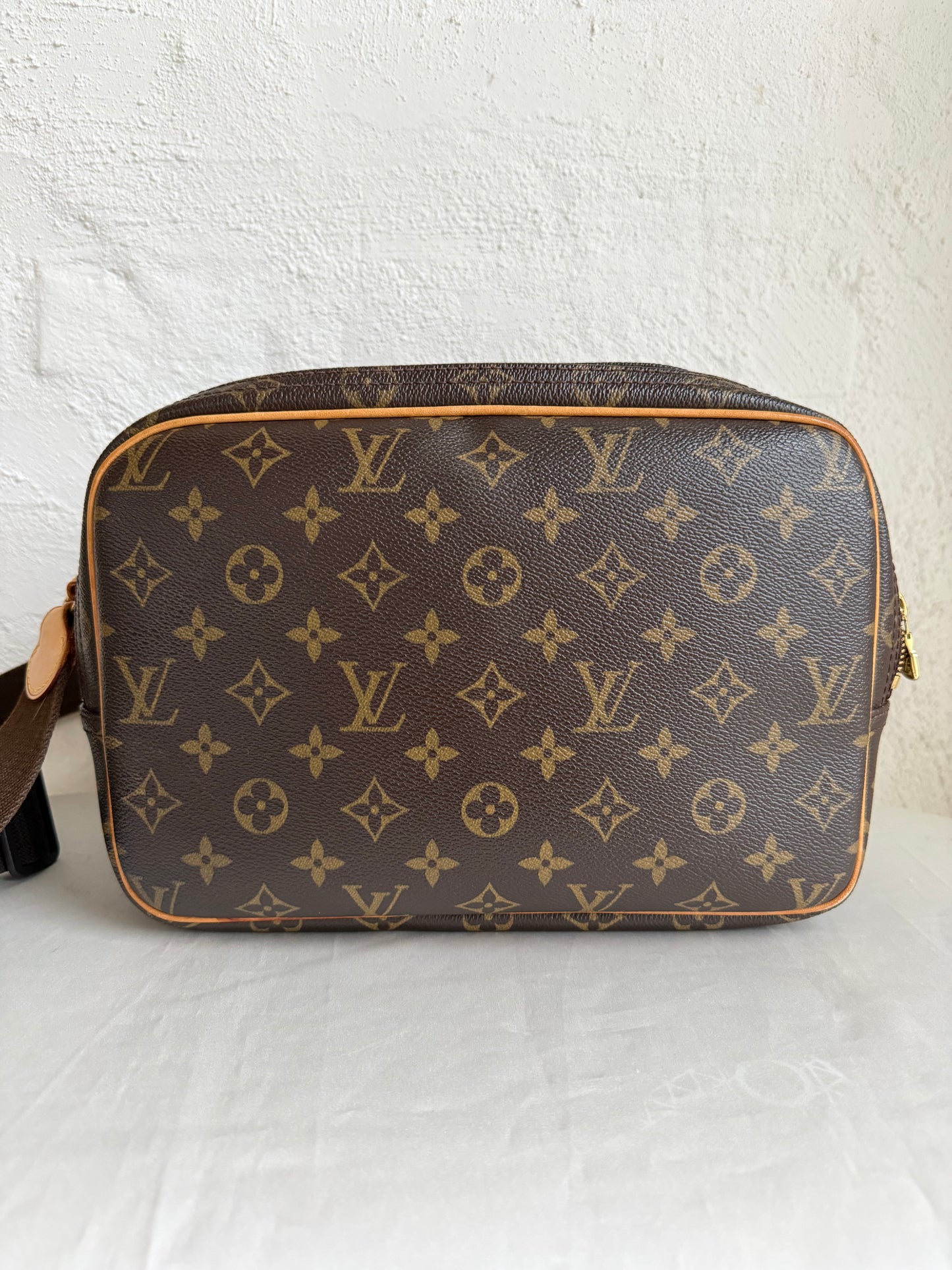 Louis Vuitton Reporter PM