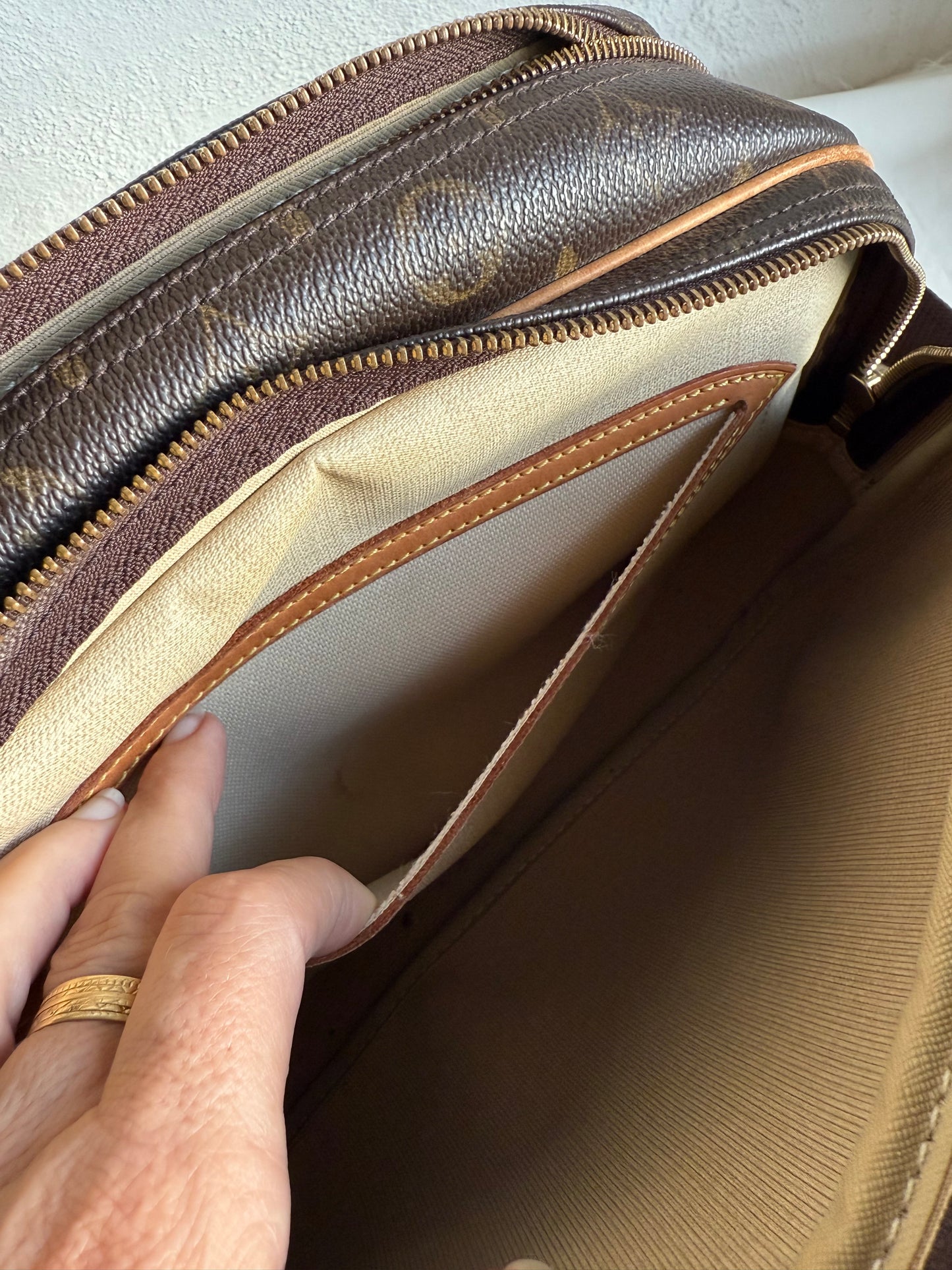 Louis Vuitton Reporter PM