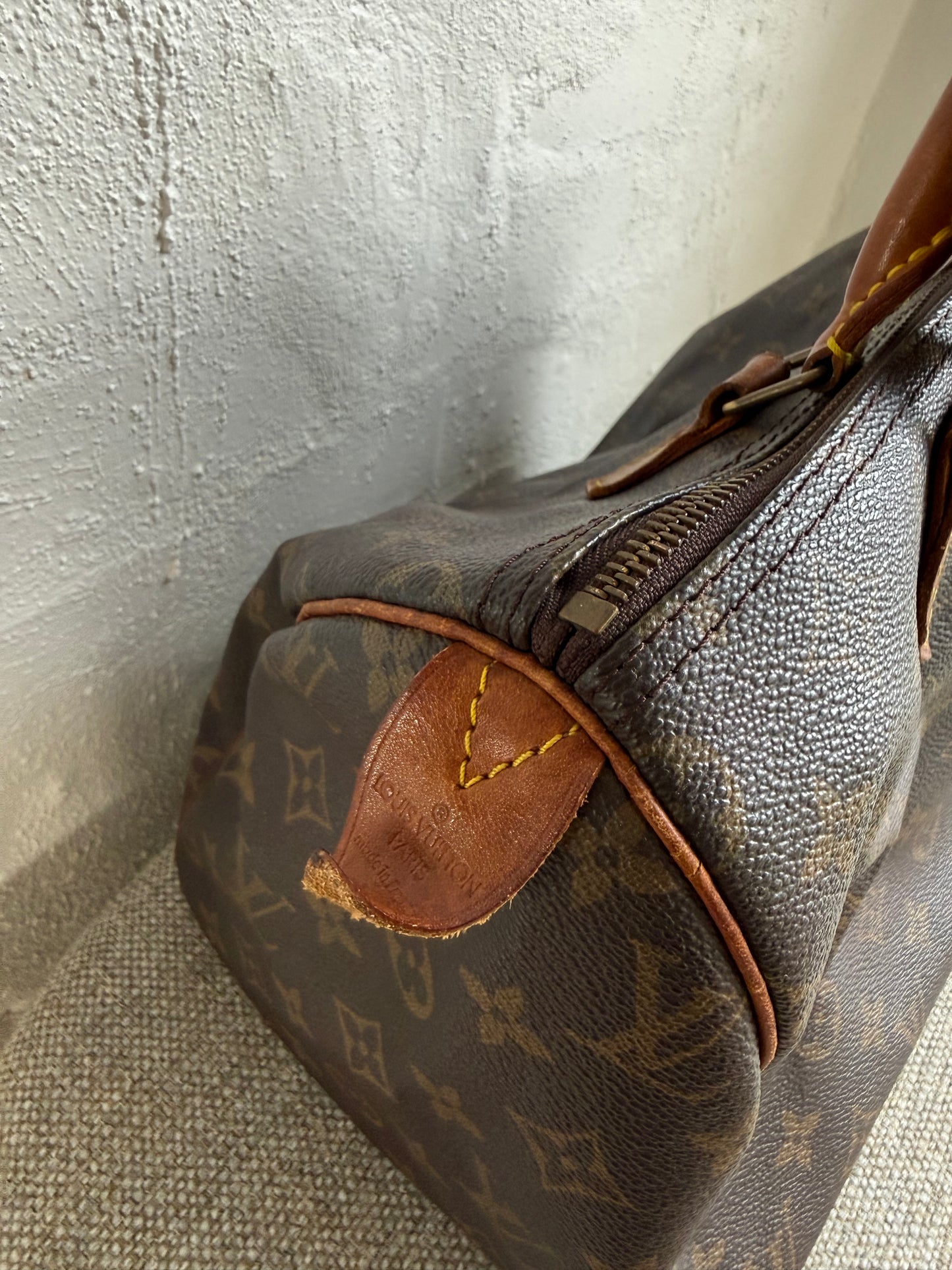 Louis Vuitton Speedy 30