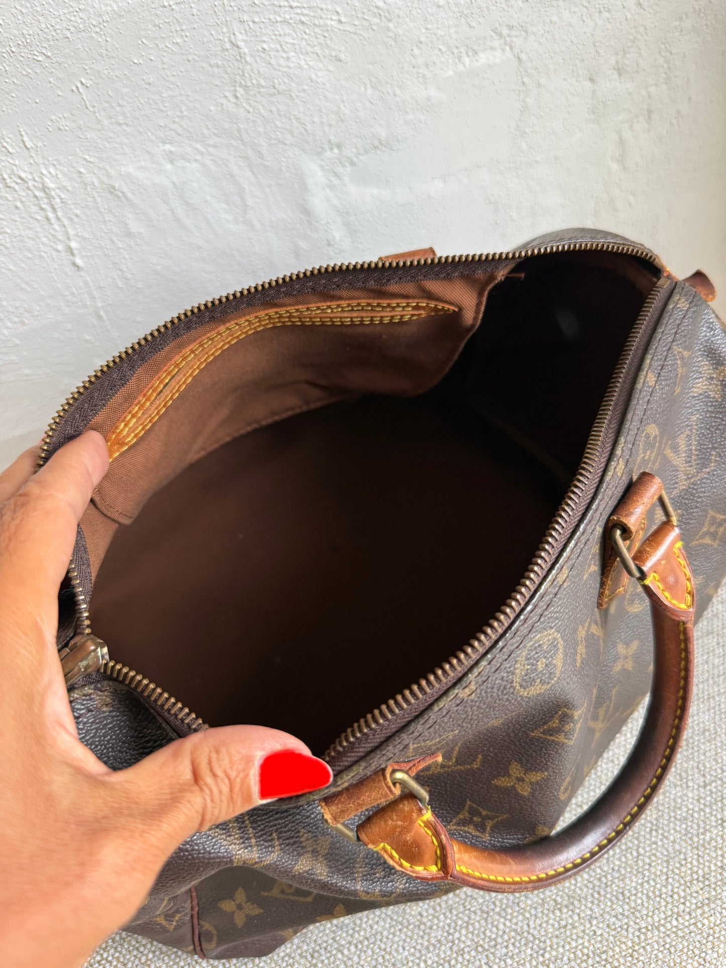 Louis Vuitton Speedy 30
