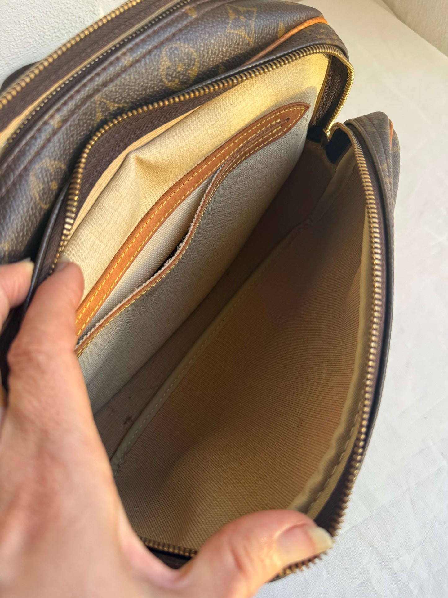 Louis Vuitton Reporter PM