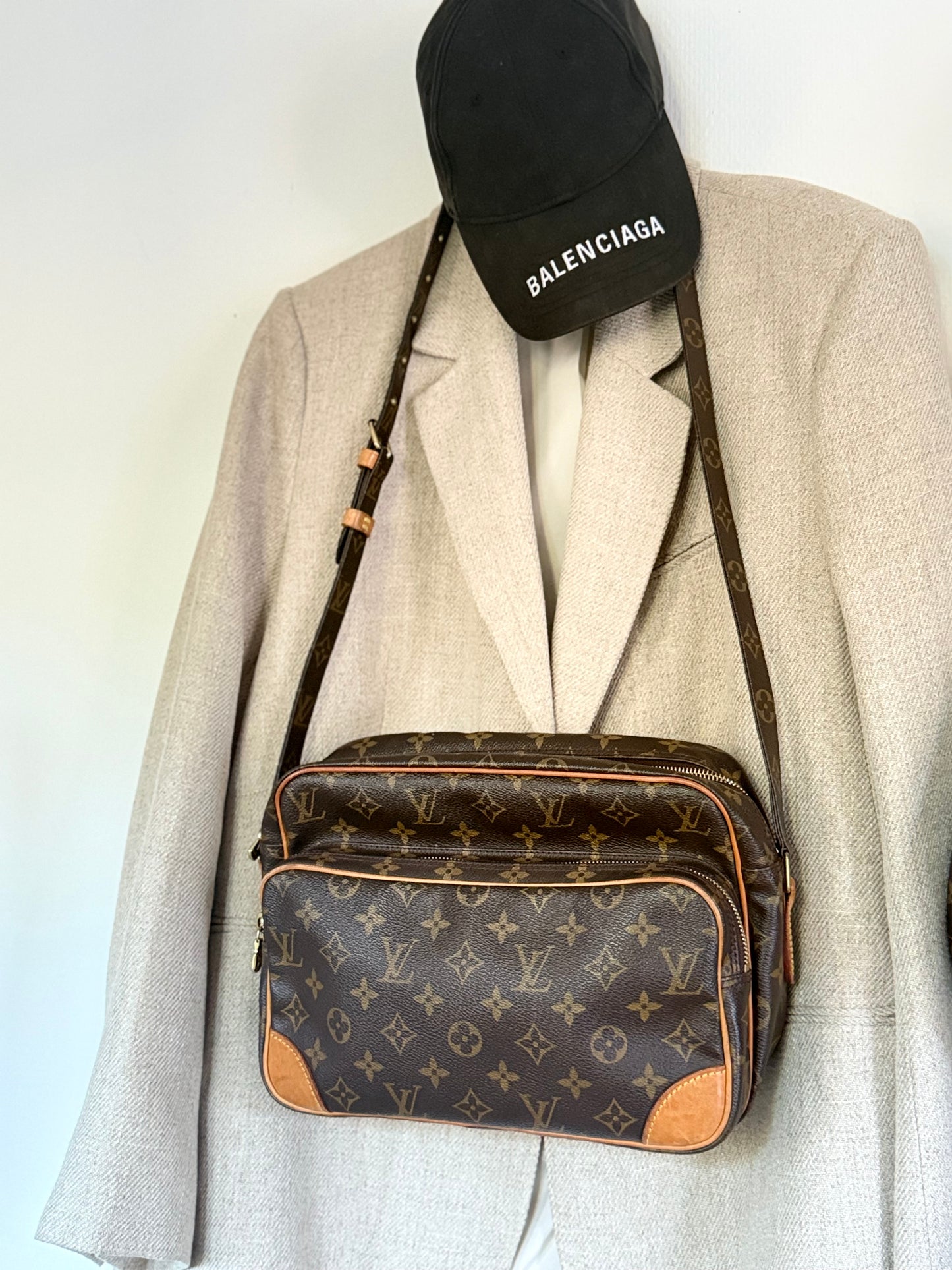 Louis Vuitton Nile bag