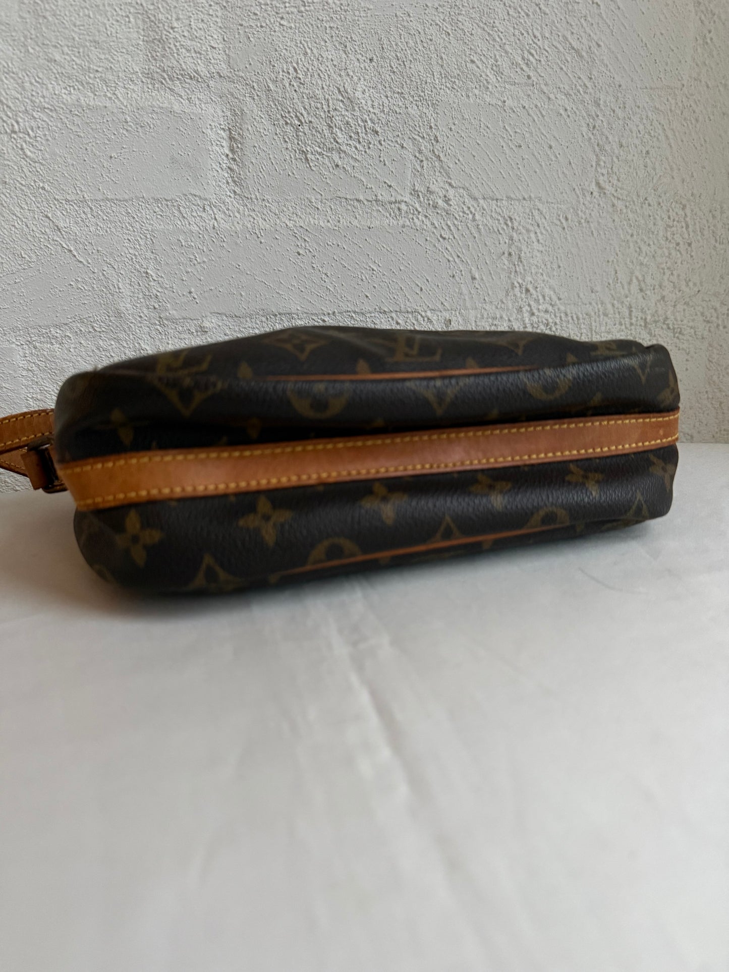 Louis Vuitton Senlis