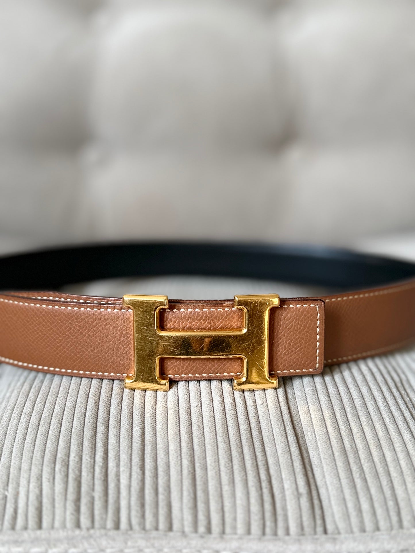 Hermés Reversible H belt