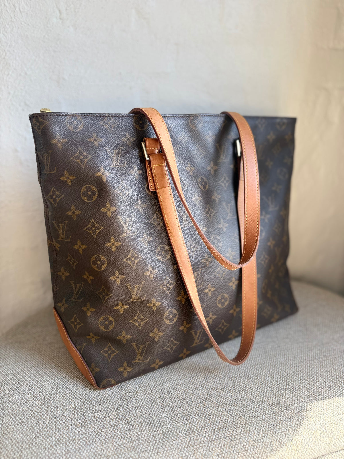 Louis Vuitton Cabas Mezzo