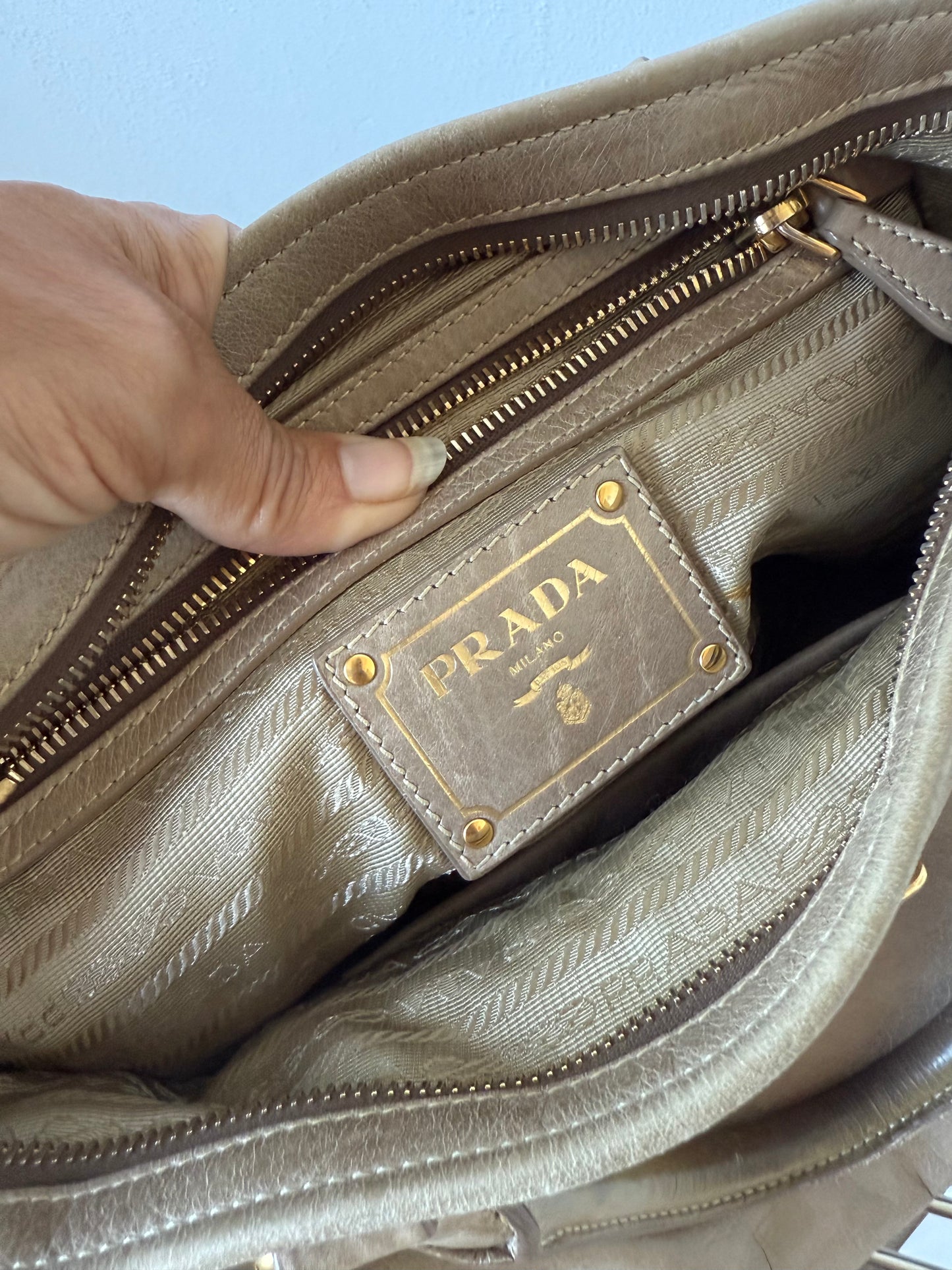 Prada hånd/skulder taske