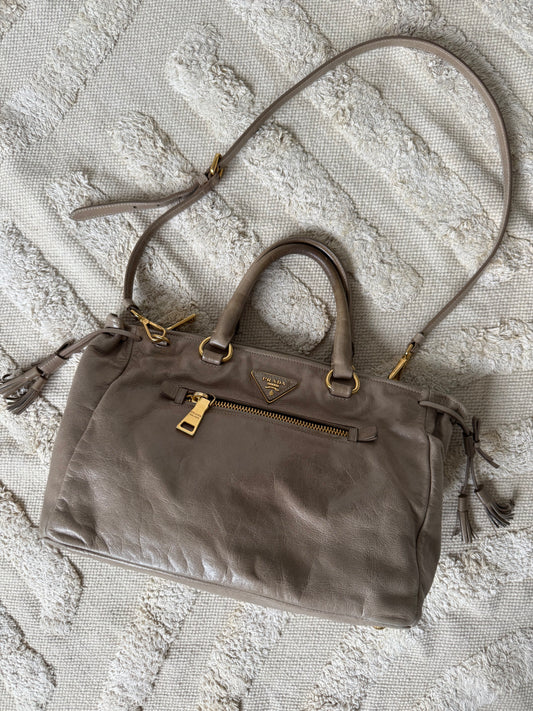 Prada hånd/skulder taske
