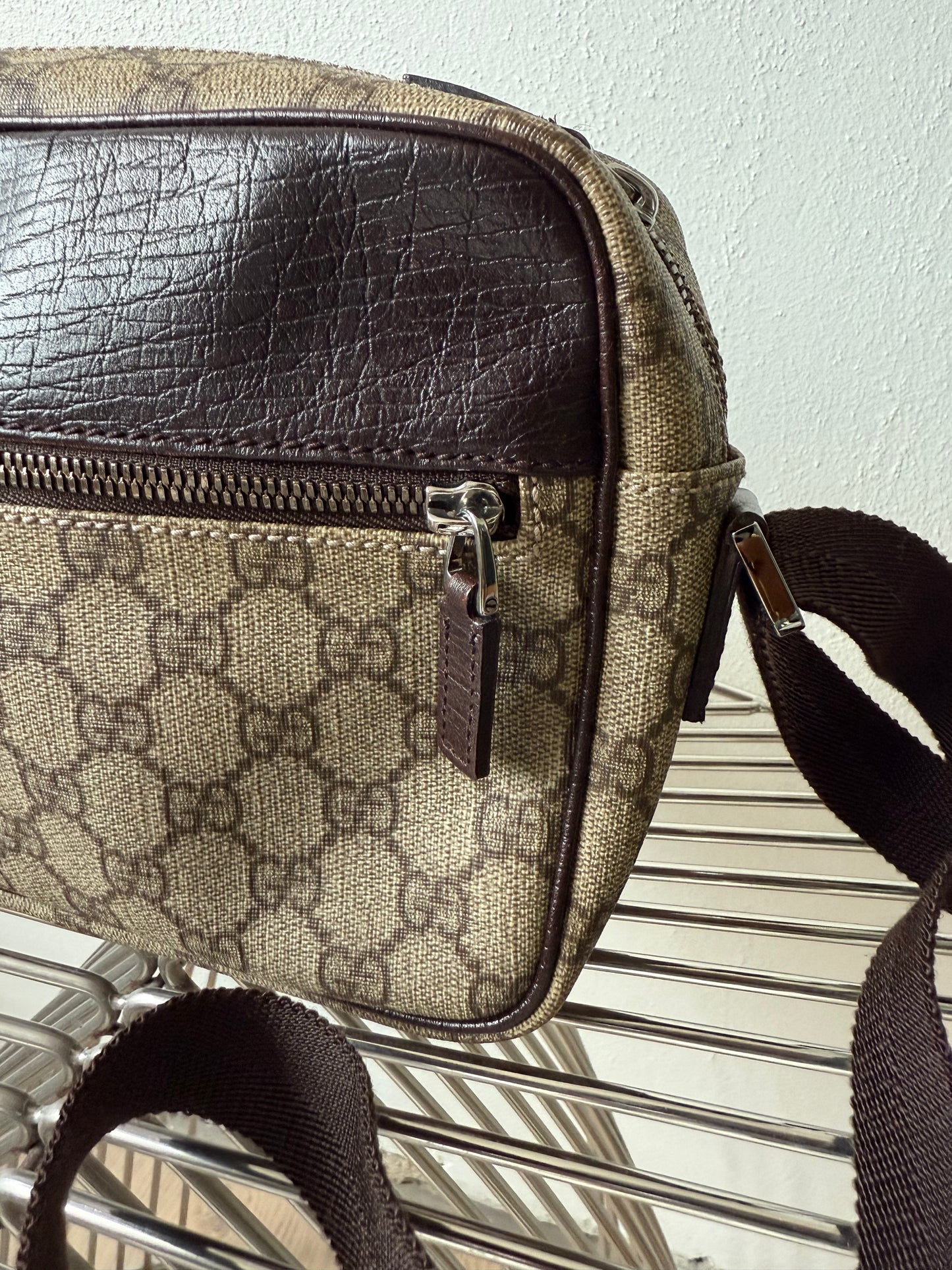 Gucci Crossbody bag
