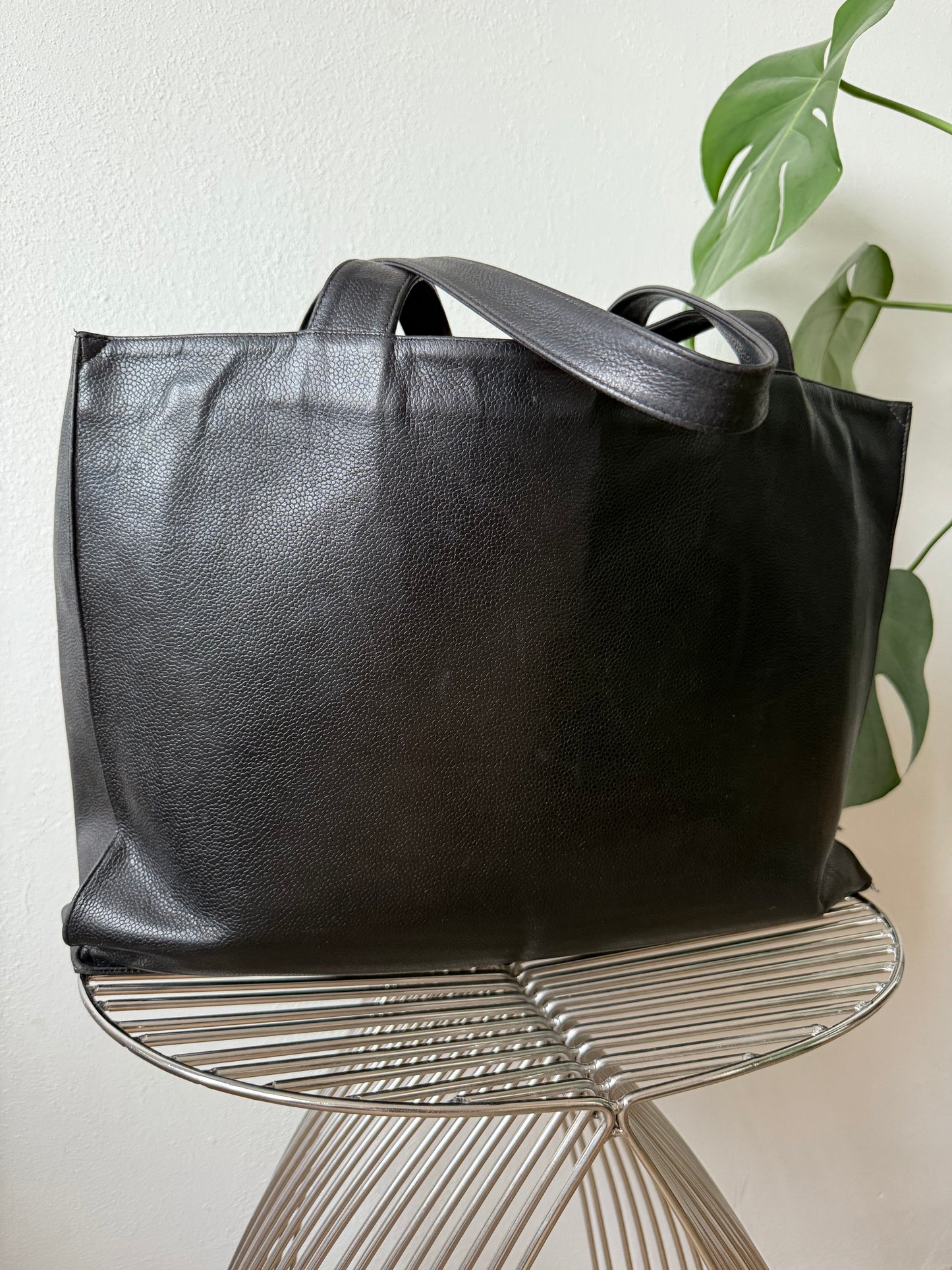 Chanel Tote Shopper bag