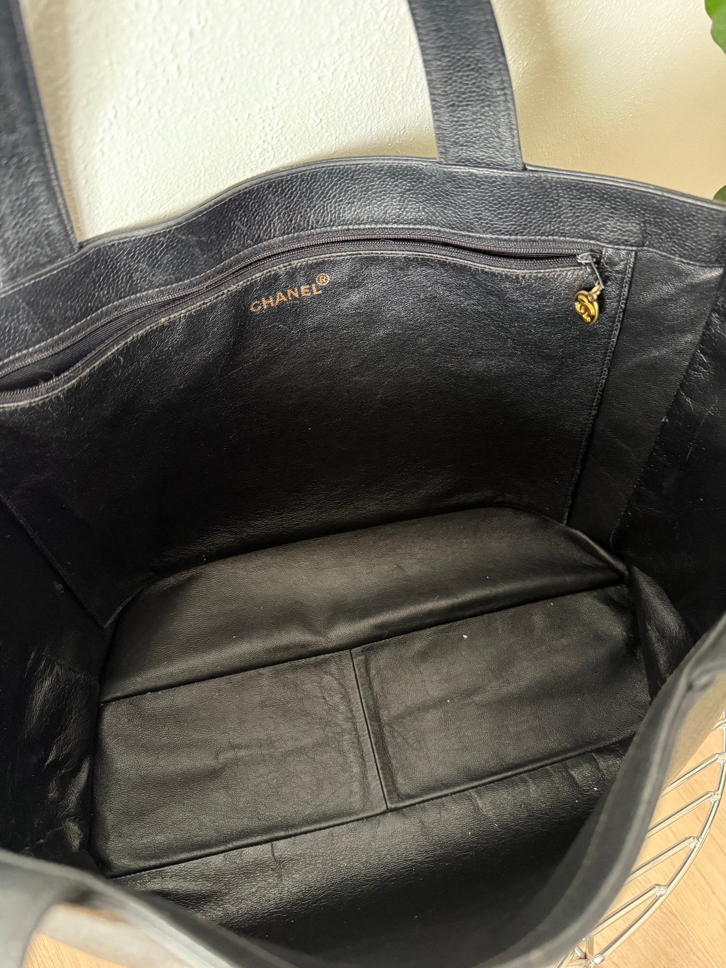 Chanel Tote Shopper bag