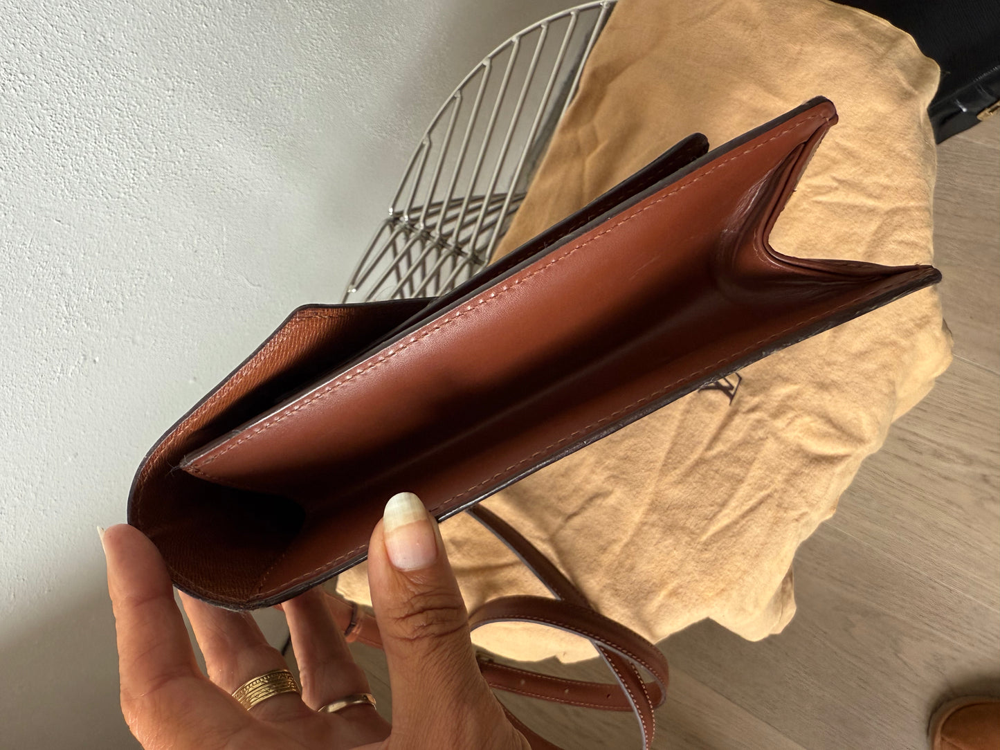 Louis Vuitton Monceau 28