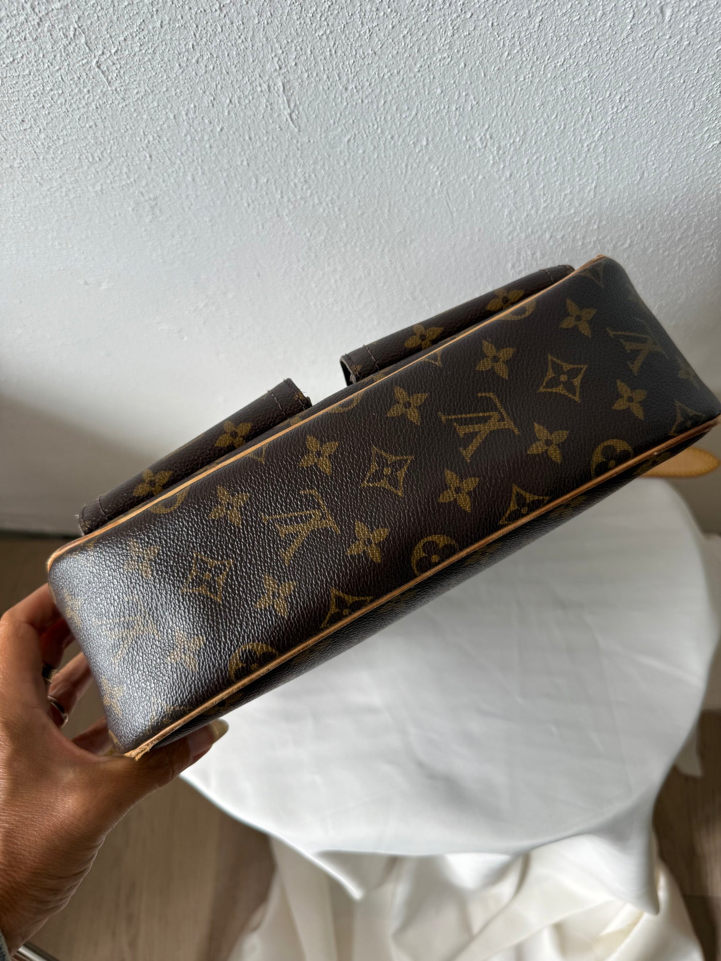 Louis Vuitton Hudson GM