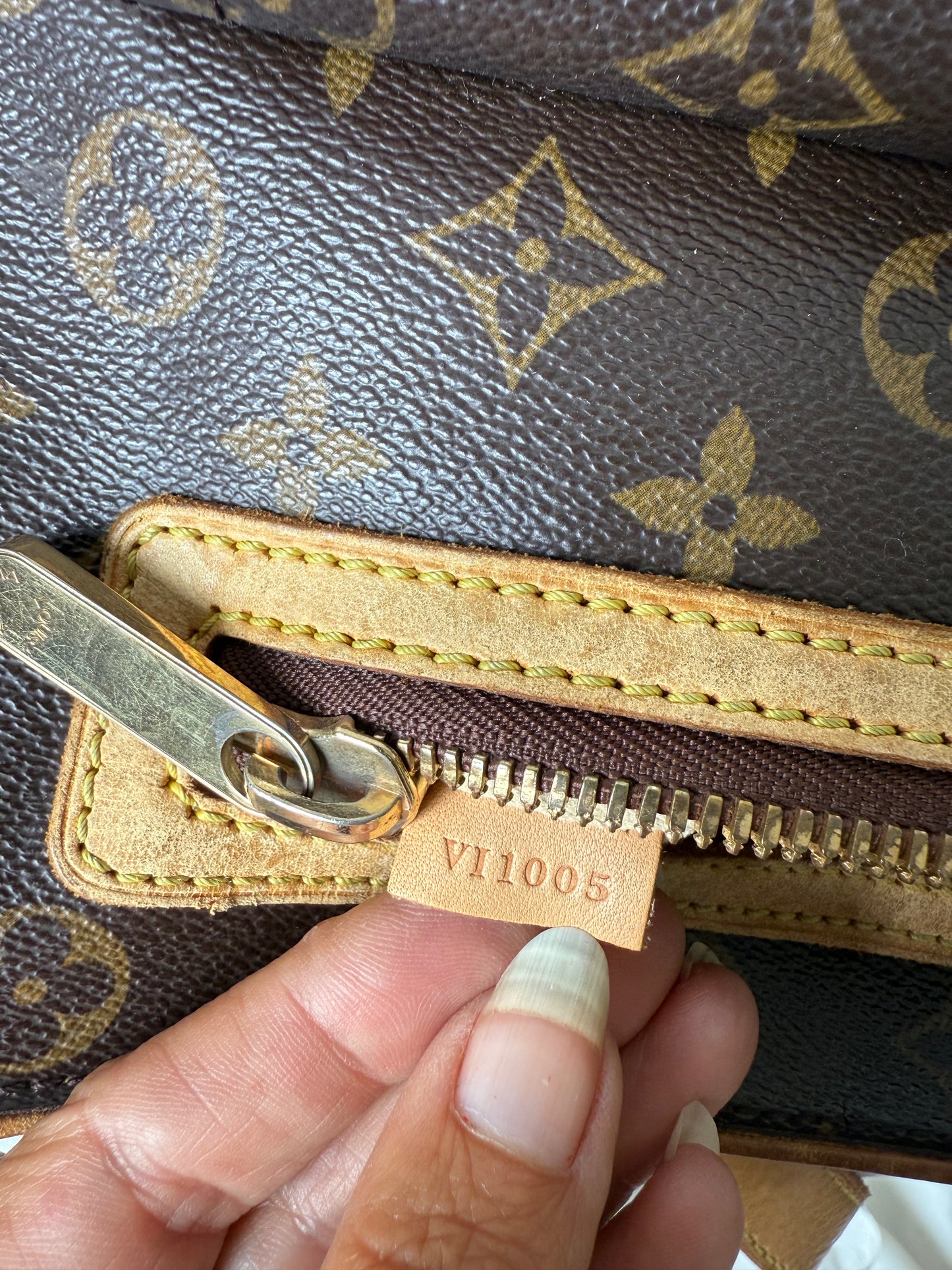 Louis Vuitton Hudson GM